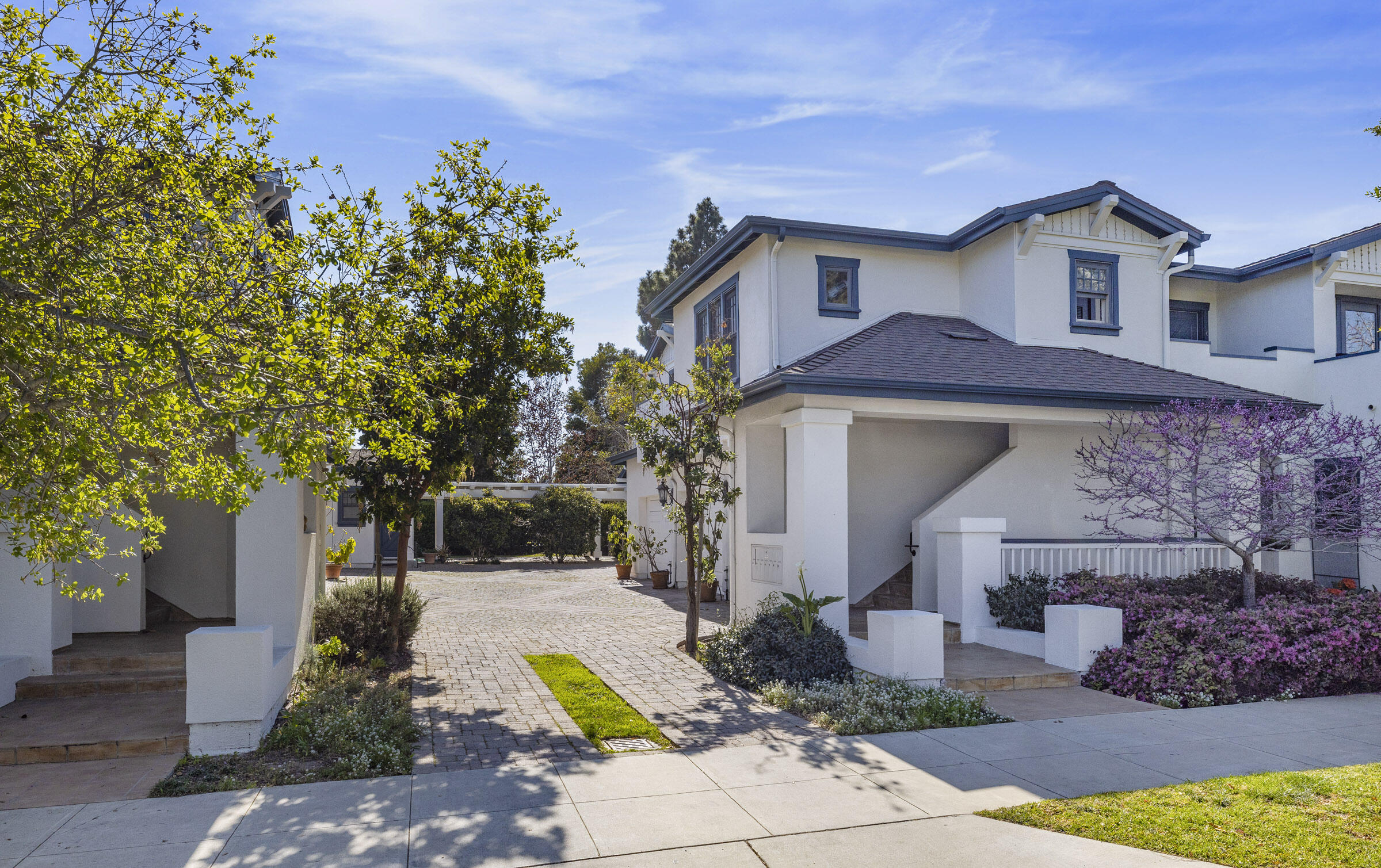 2117 Castillo Street Apt B