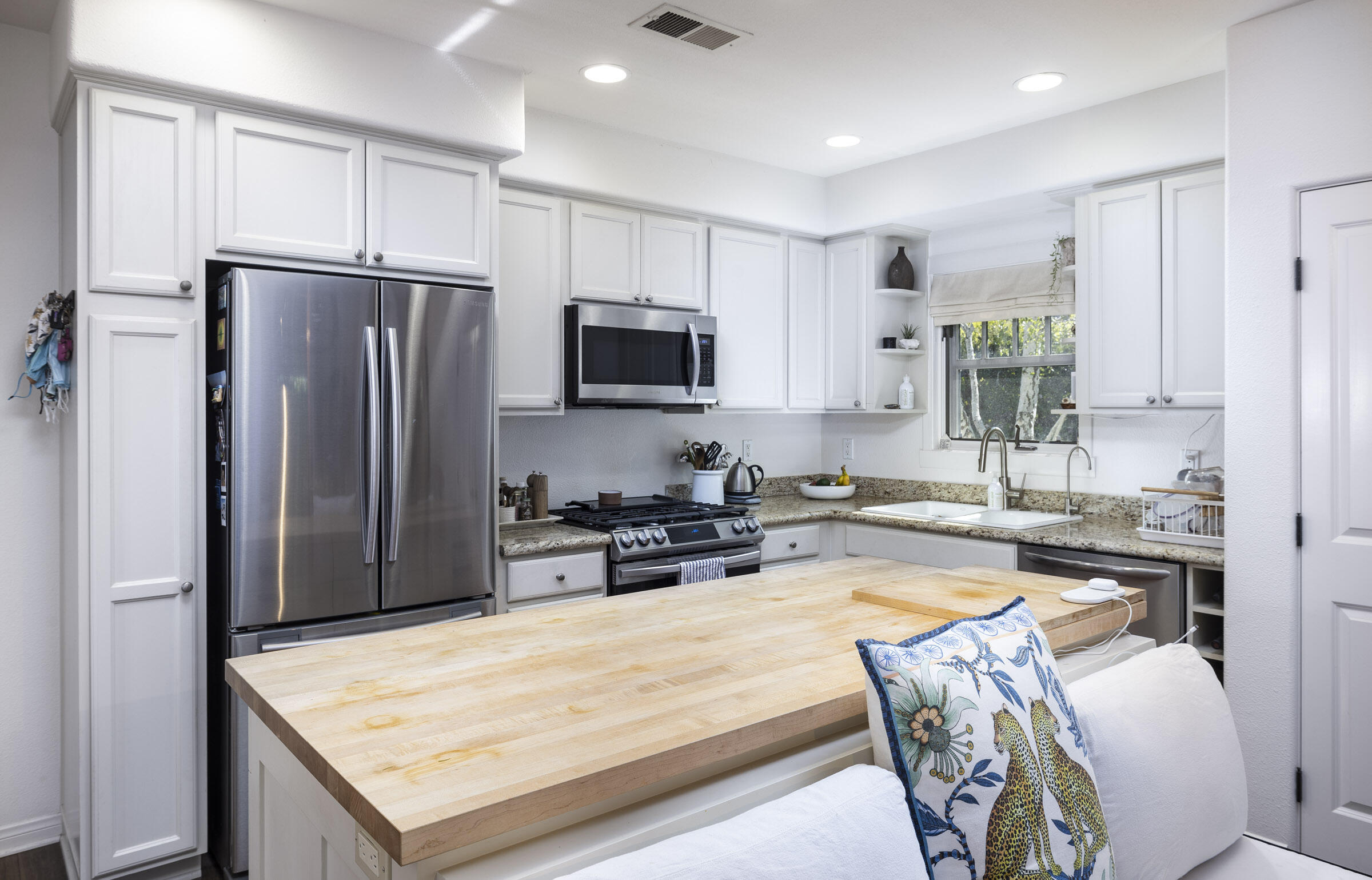 2117 Castillo Street Apt B