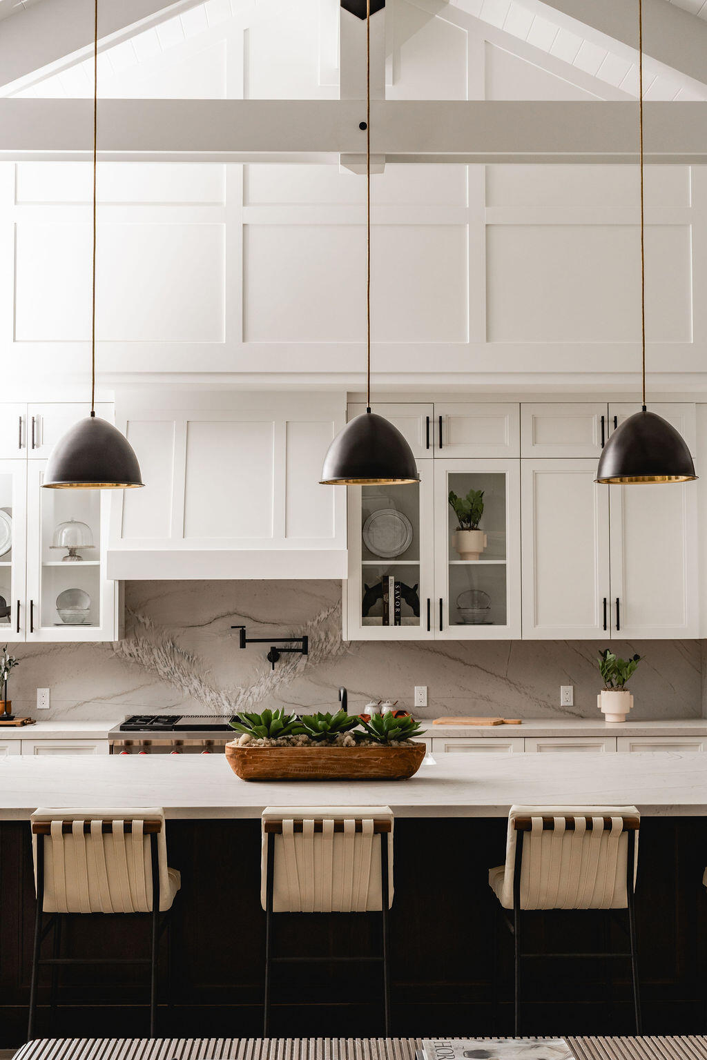 Carpinteria, California 93013, United States, 4 Bedrooms Bedrooms, ,5 BathroomsBathrooms,Residential,Active,147223