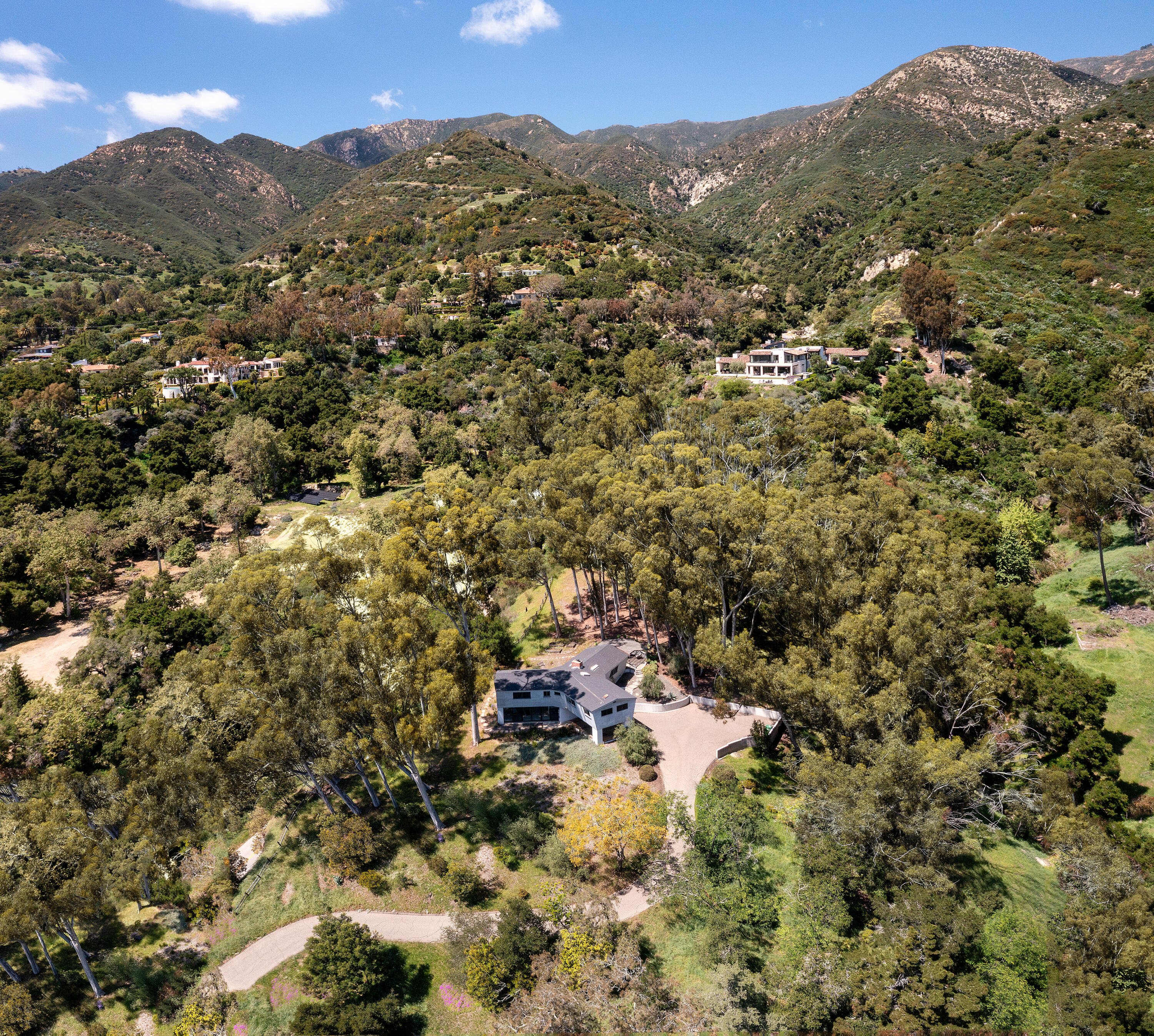 Santa Barbara, California 93108, United States, 2 Bedrooms Bedrooms, ,2 BathroomsBathrooms,Residential,Active,13177