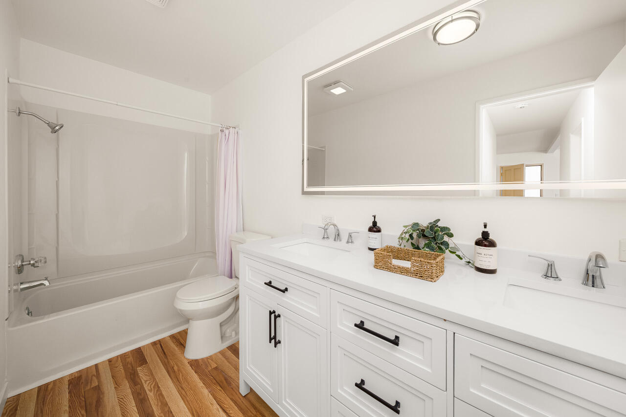 37 Dearborn Place 81