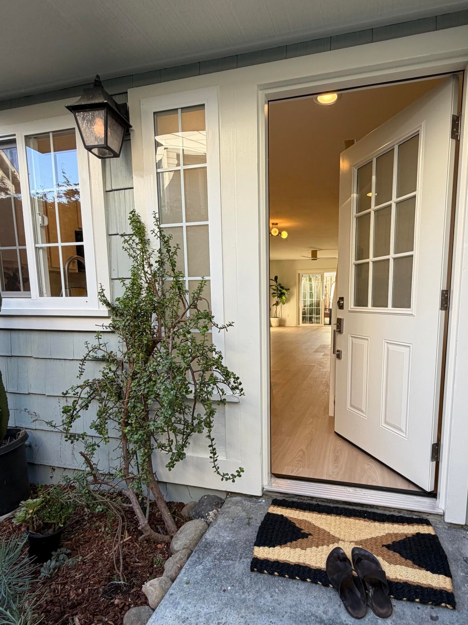519 Coronel Place Apt 2