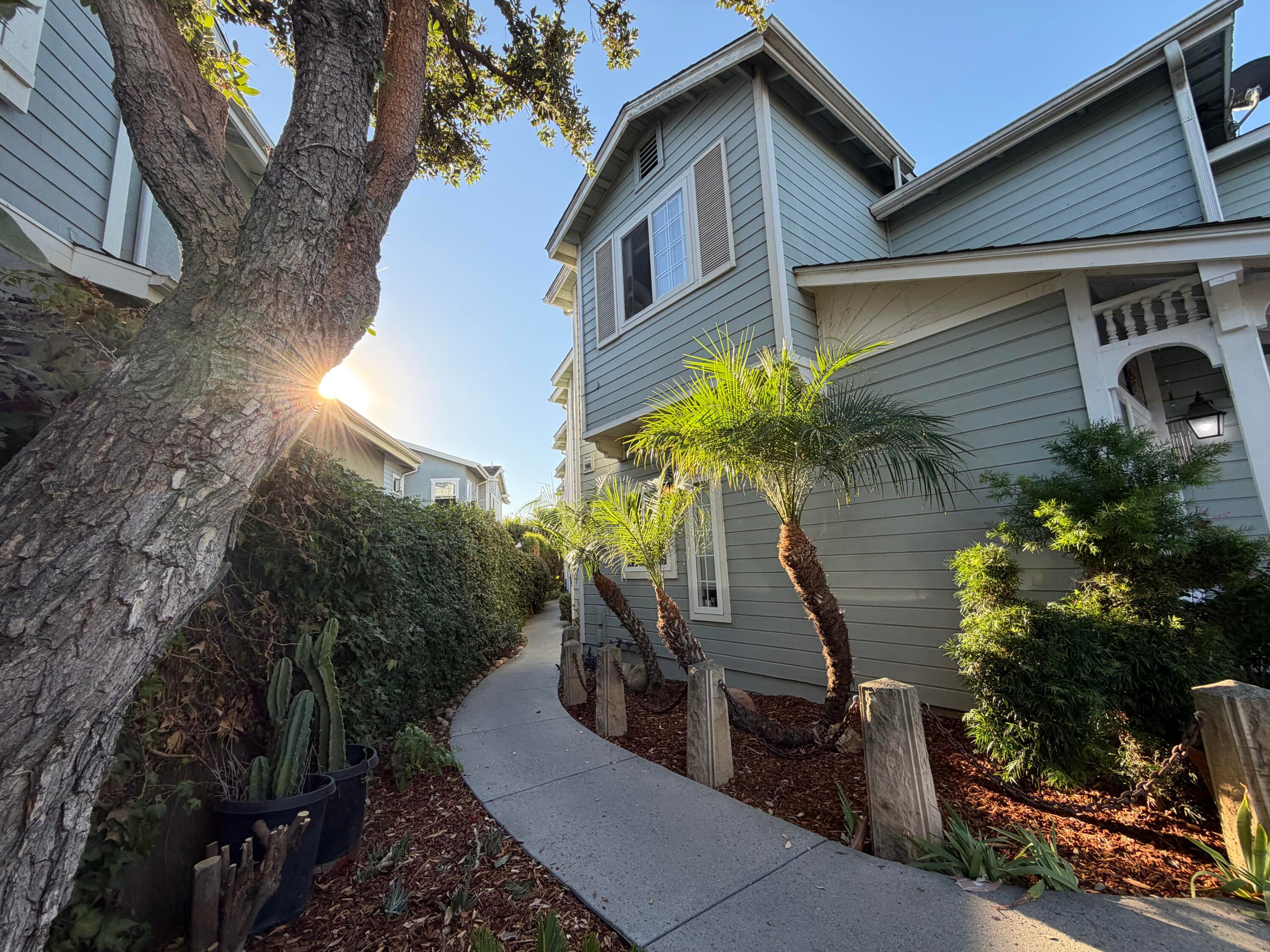 519 Coronel Place Apt 2
