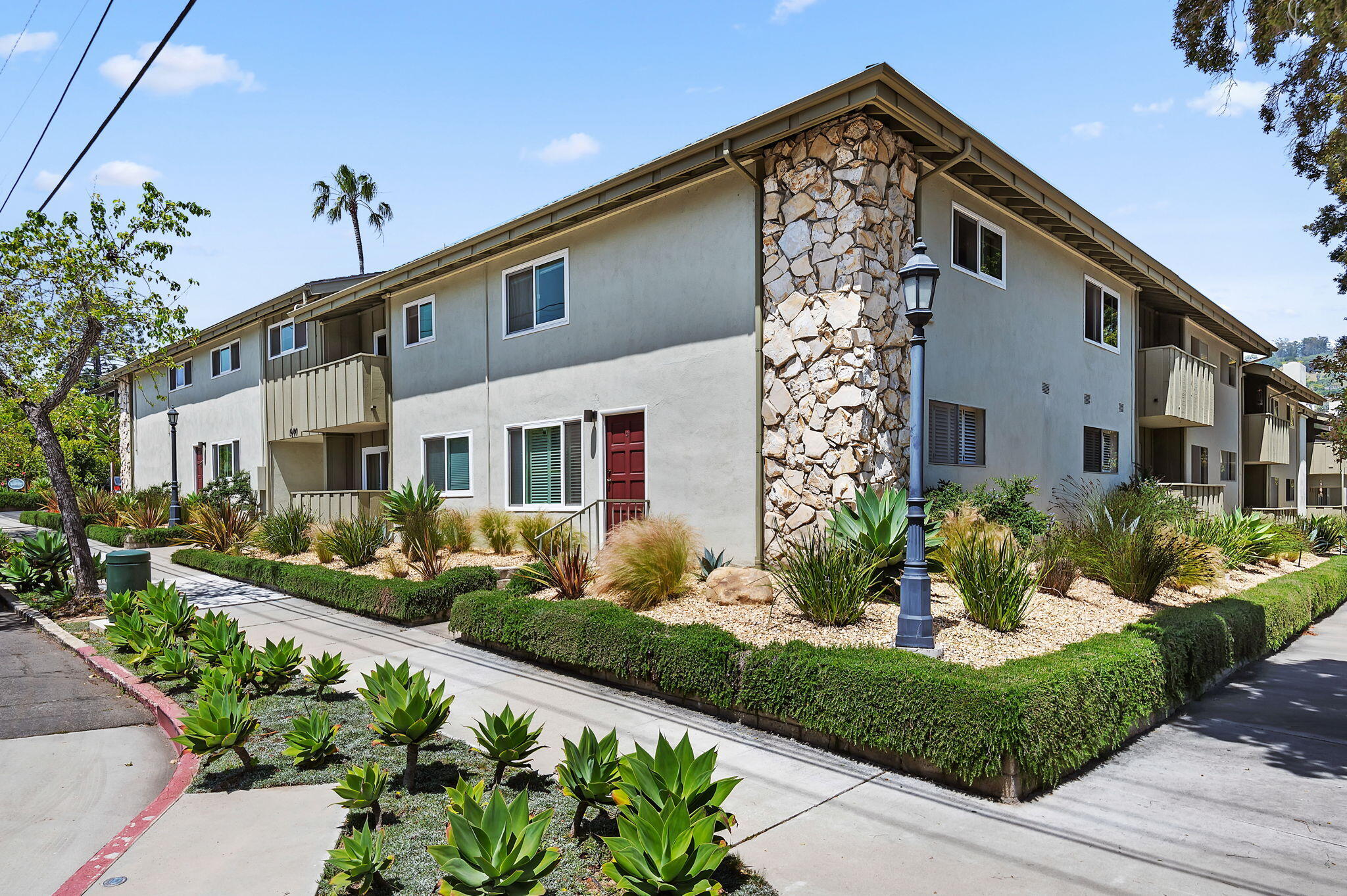 1600 Garden Street 32