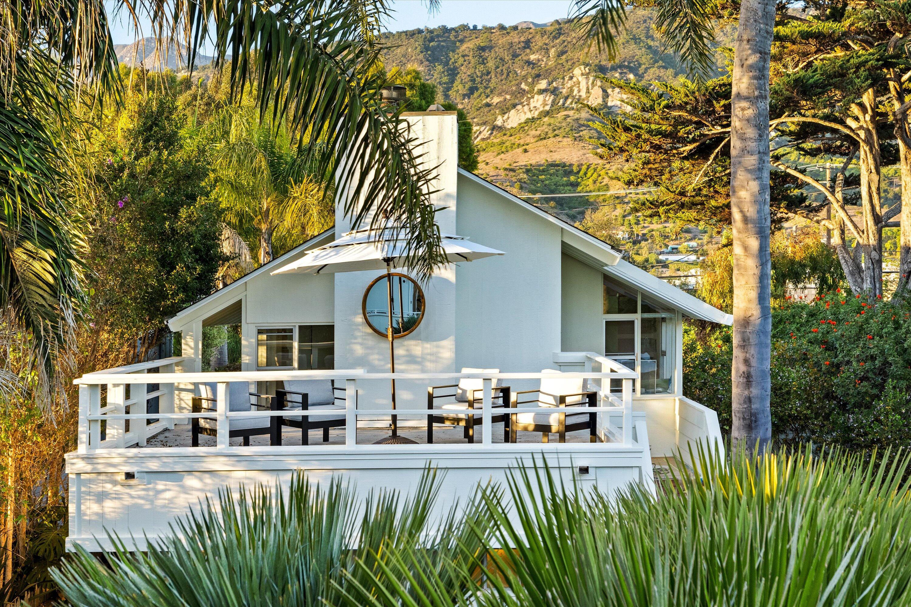 Carpinteria, California 93013, United States, 3 Bedrooms Bedrooms, ,3 BathroomsBathrooms,Residential,Active,21863