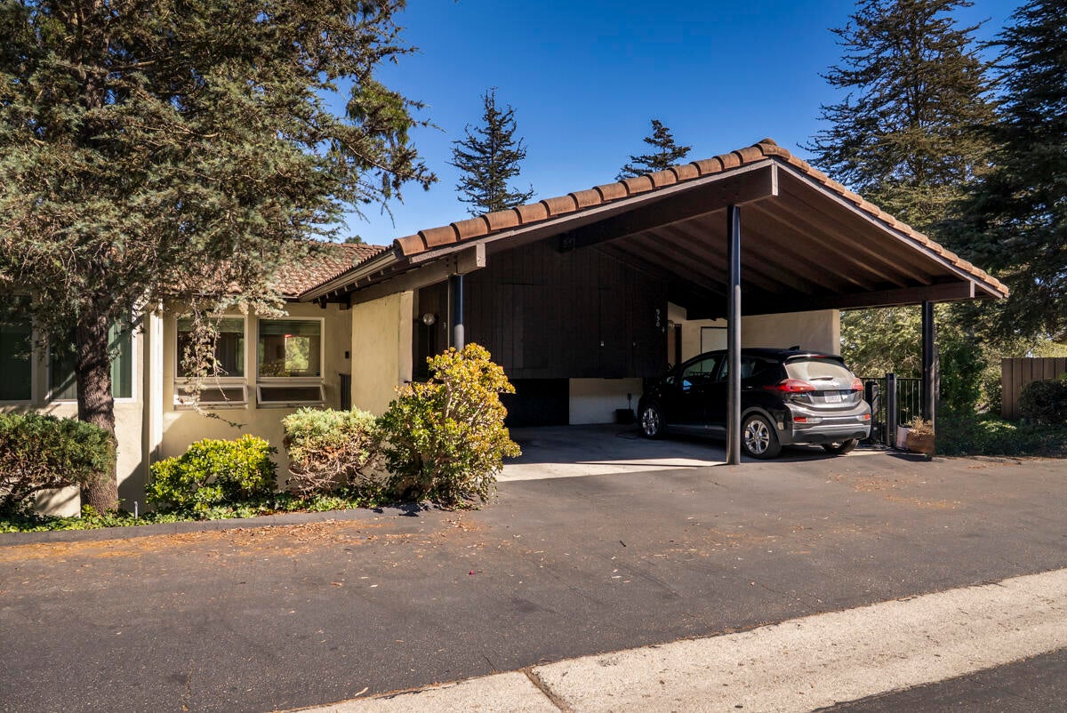 950 Miramonte Road Apt 3