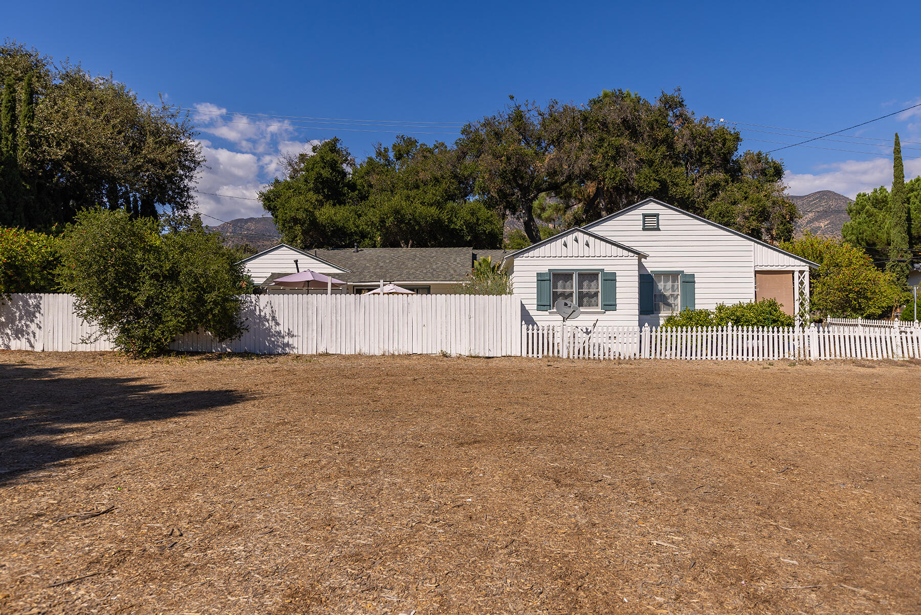 Ojai, California 93023, United States, ,Commercial,Active,129229