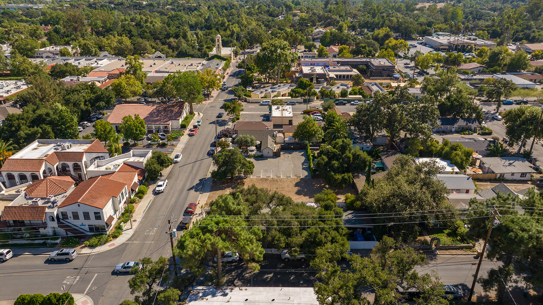 Ojai, California 93023, United States, ,Commercial,Active,129229