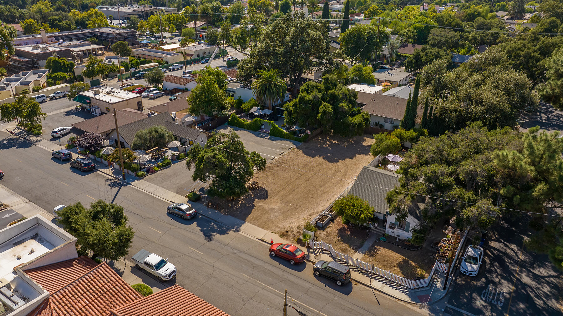 Ojai, California 93023, United States, ,Commercial,Active,129229