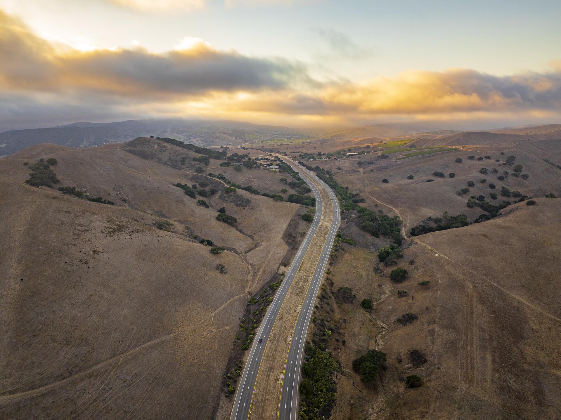 Buellton, California 93427, United States, 3 Bedrooms Bedrooms, ,1 BathroomBathrooms,Residential,Active,223172