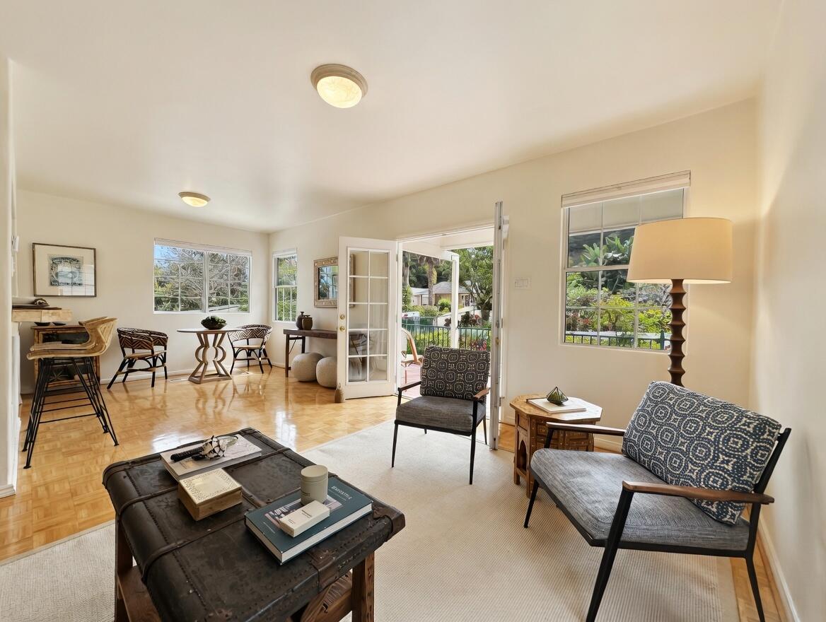 910 W Anapamu Street