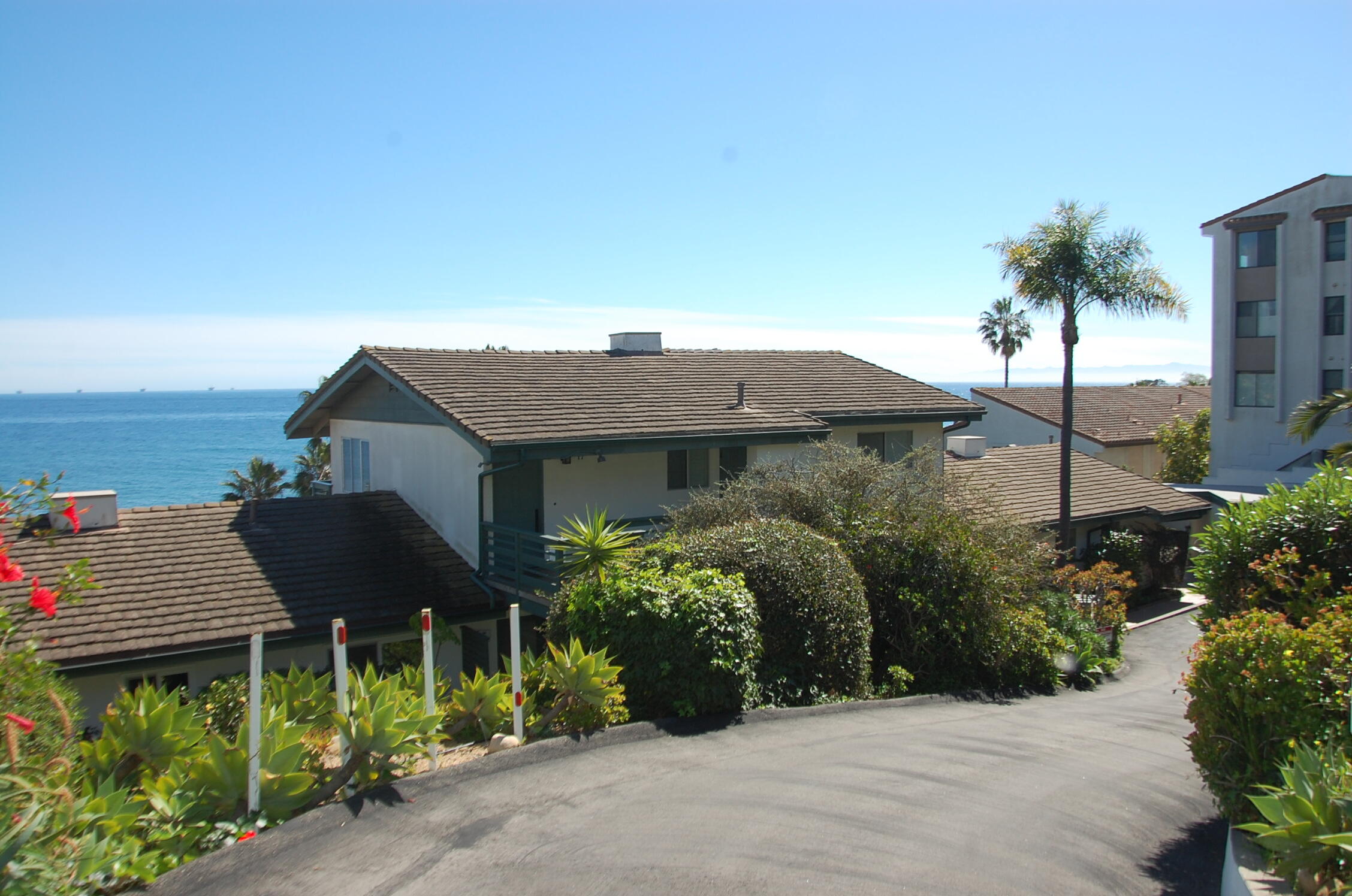 101 Oceano Avenue Apt 20