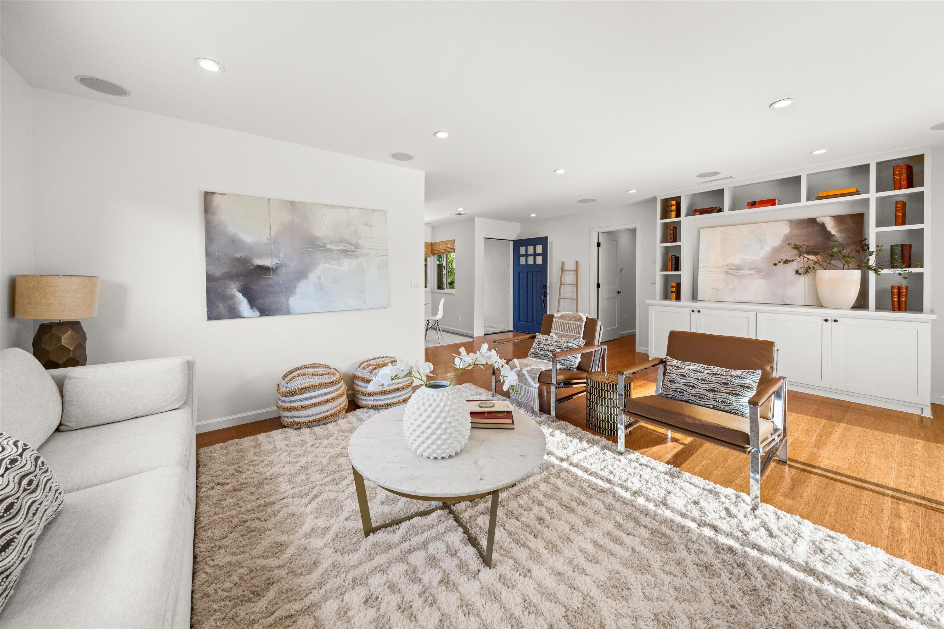 Santa Barbara, California 93111, United States, 4 Bedrooms Bedrooms, ,2 BathroomsBathrooms,Residential,Pending,111275