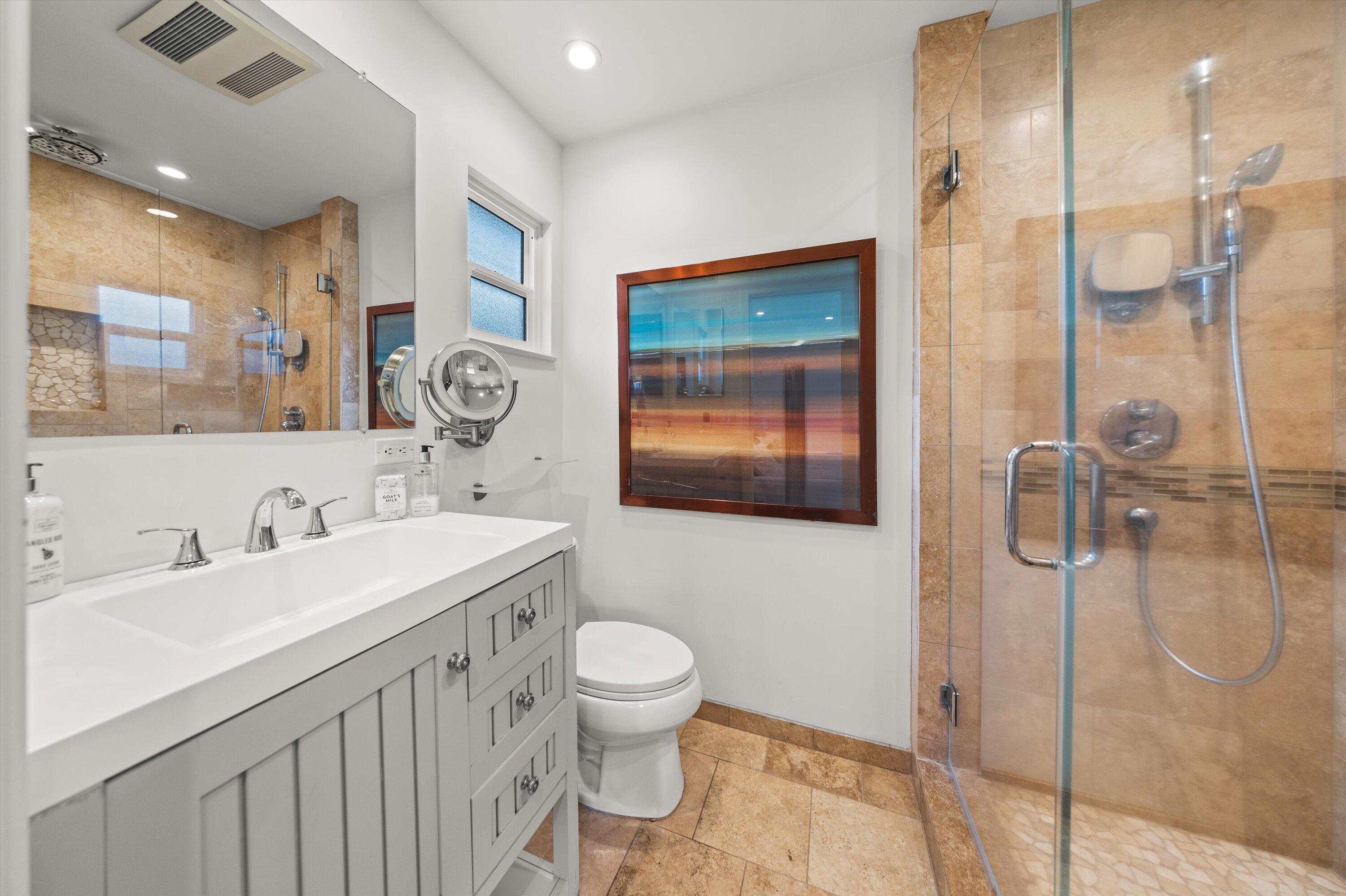 Santa Barbara, California 93111, United States, 4 Bedrooms Bedrooms, ,2 BathroomsBathrooms,Residential,Pending,111275