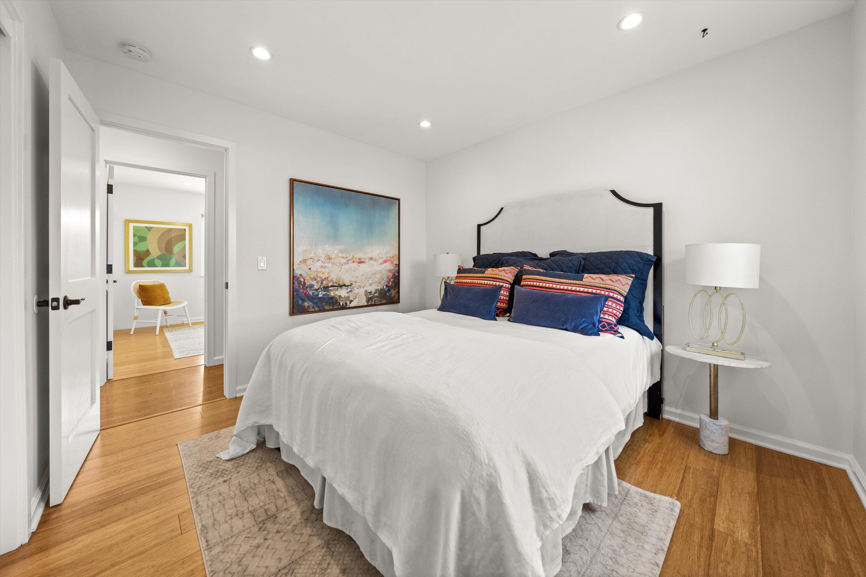 Santa Barbara, California 93111, United States, 4 Bedrooms Bedrooms, ,2 BathroomsBathrooms,Residential,Pending,111275