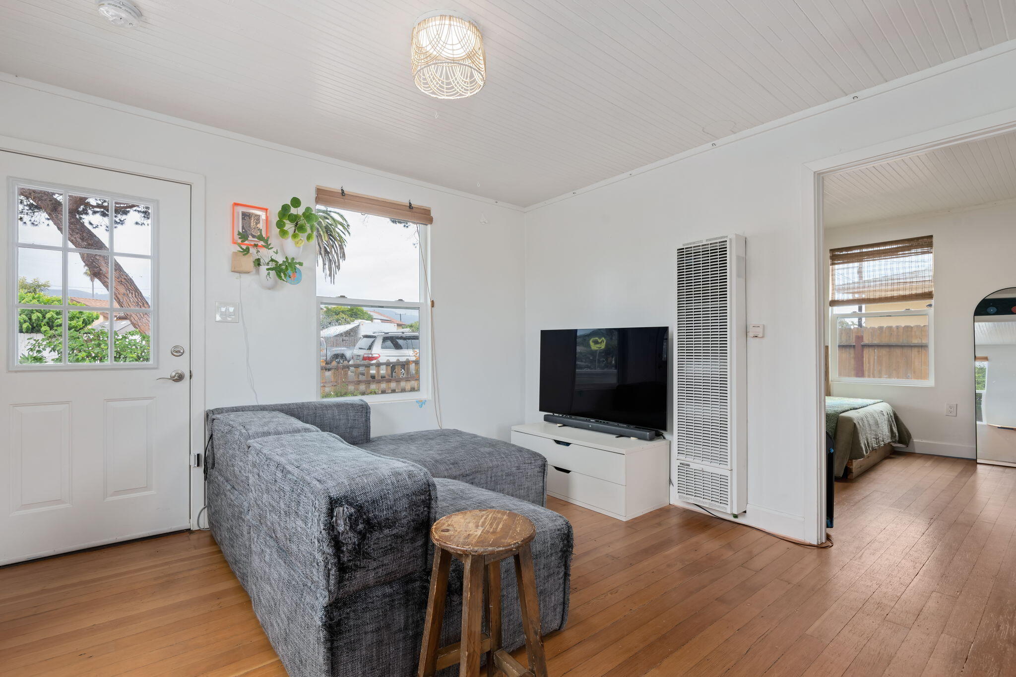 Carpinteria, California 93013, United States, 1 Bedroom Bedrooms, ,1 BathroomBathrooms,Residential,Active,218131