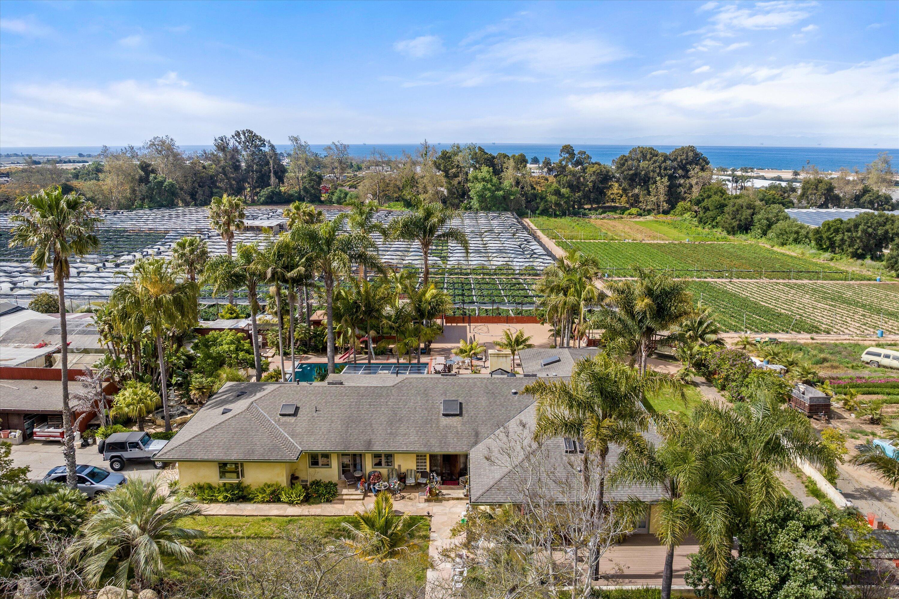 Carpinteria, California 93013, United States, 3 Bedrooms Bedrooms, ,4 BathroomsBathrooms,Residential,Active,74515