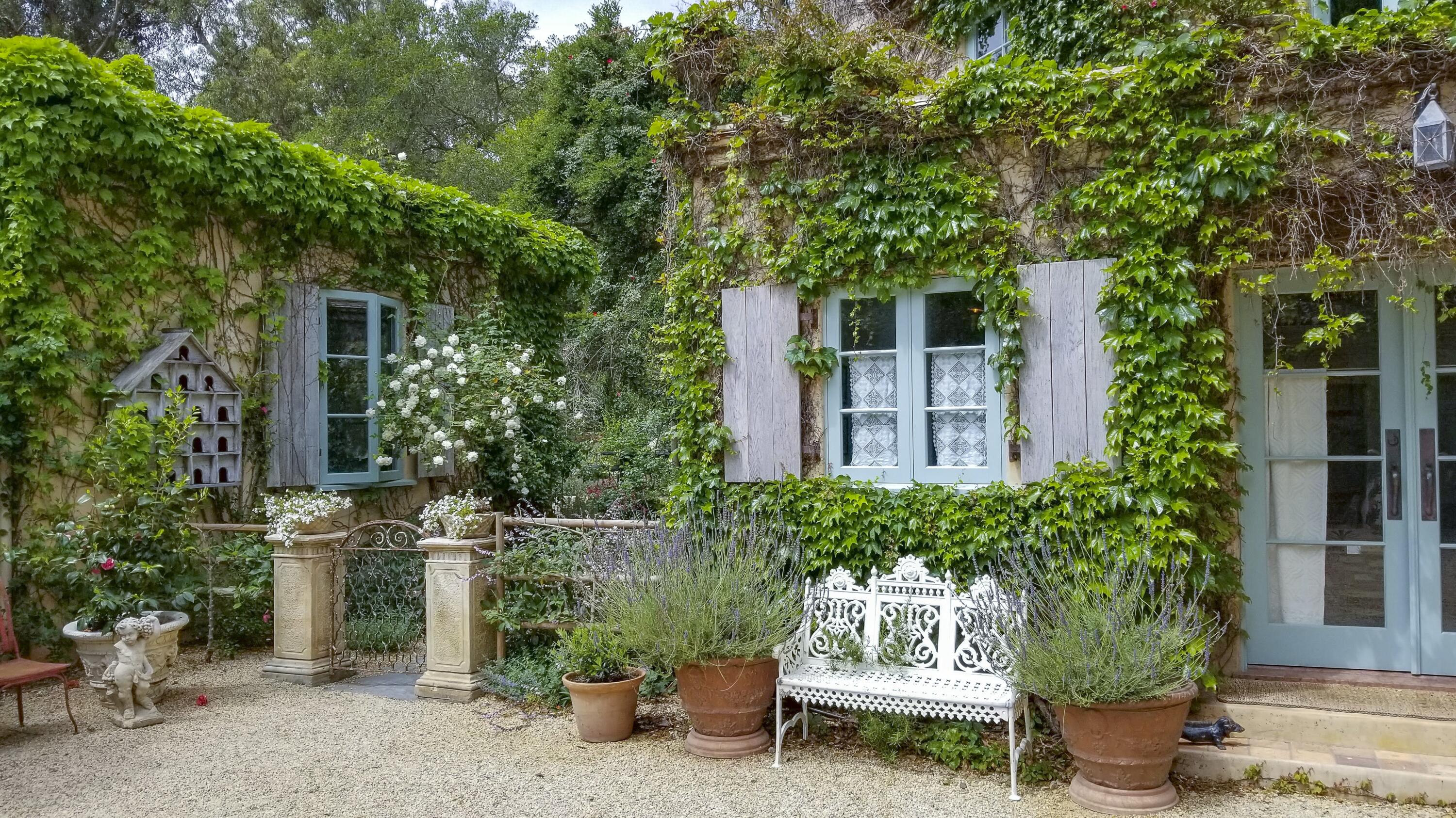 Montecito, California 93108, United States, 2 Bedrooms Bedrooms, ,3 BathroomsBathrooms,Residential,Active,3186