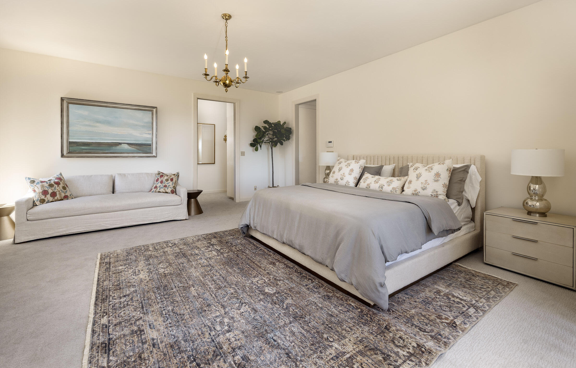 Montecito, California 93108, United States, 4 Bedrooms Bedrooms, ,6 BathroomsBathrooms,Residential,Active,92744