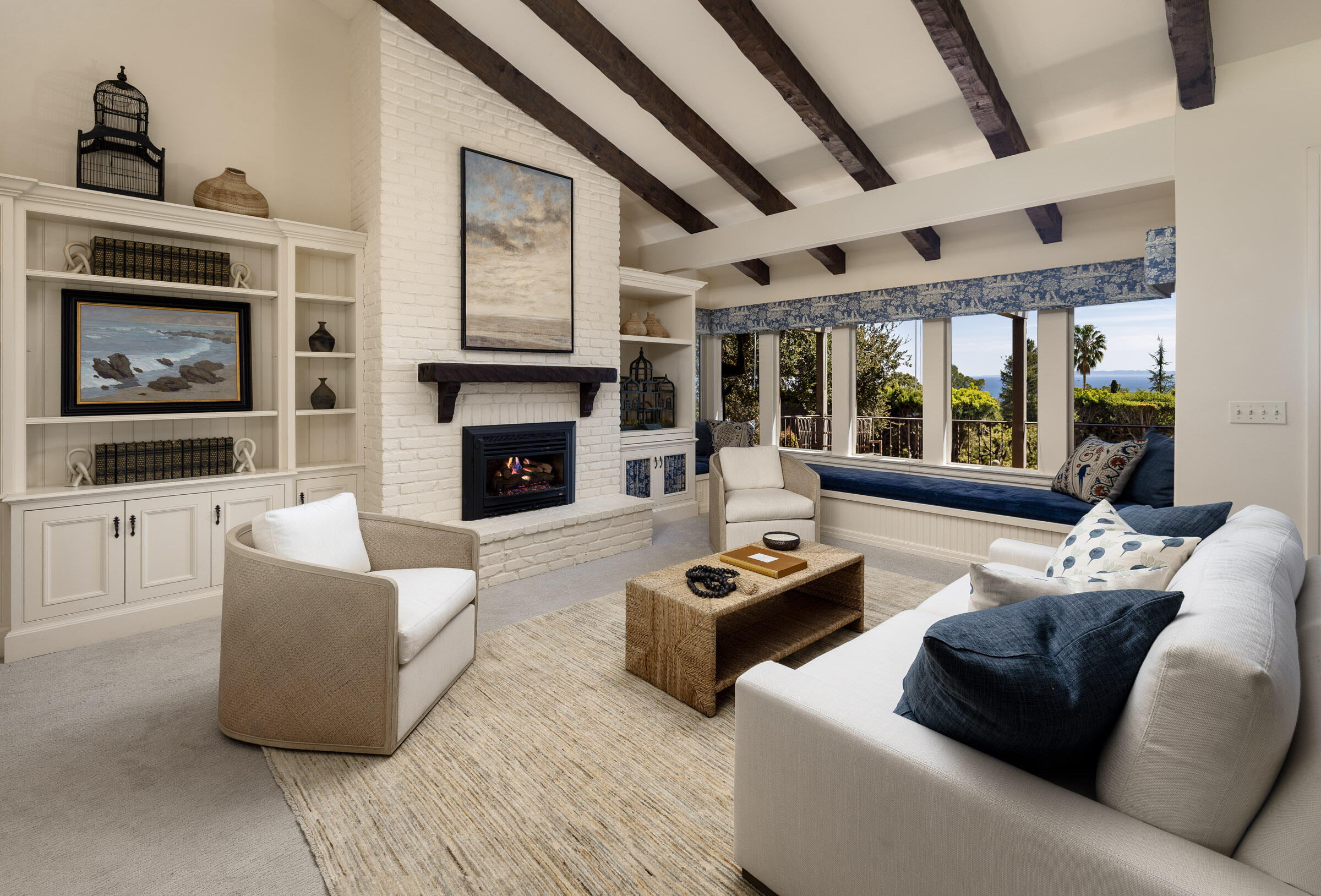 Montecito, California 93108, United States, 4 Bedrooms Bedrooms, ,6 BathroomsBathrooms,Residential,Active,92744