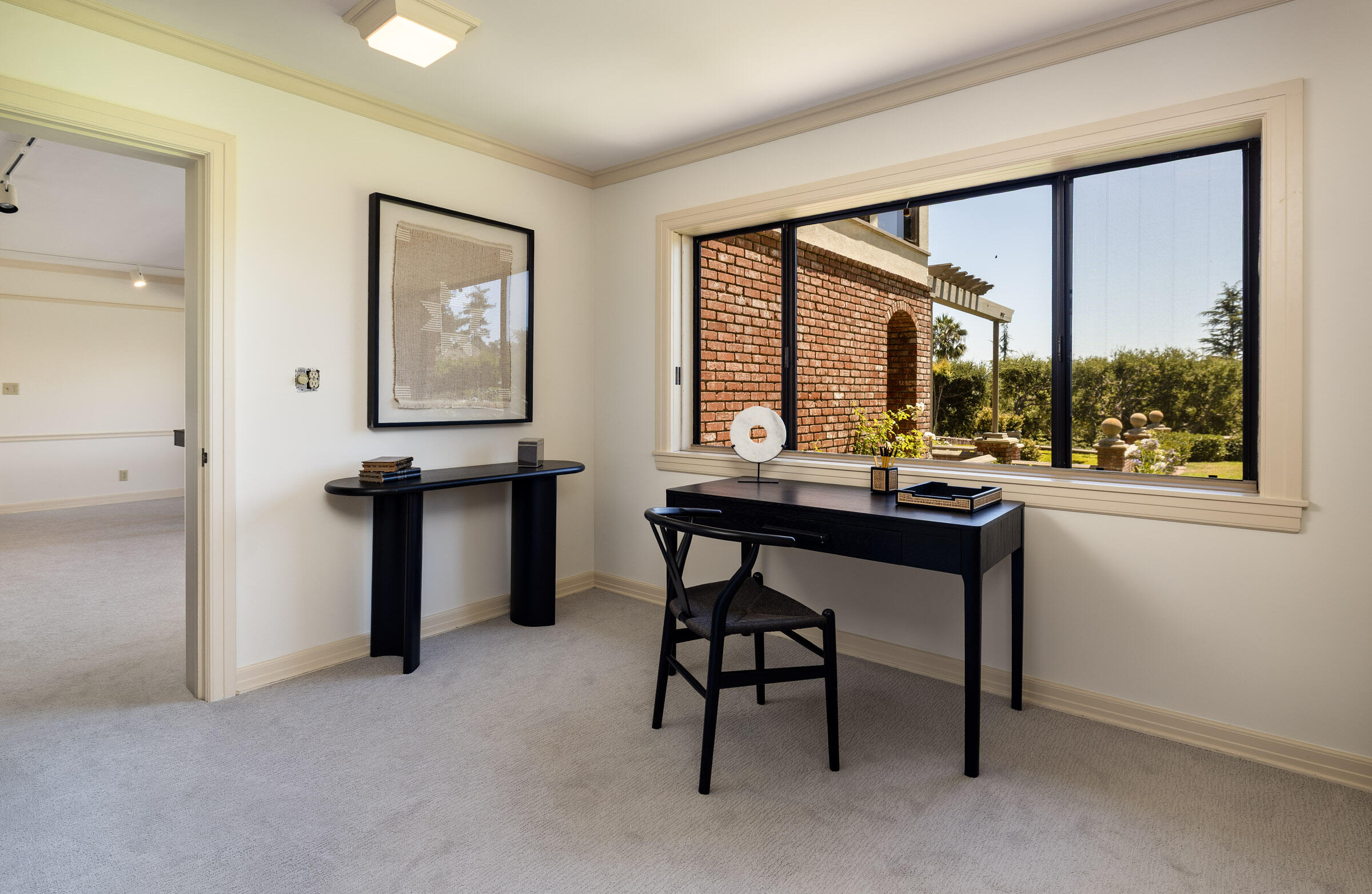 Montecito, California 93108, United States, 4 Bedrooms Bedrooms, ,6 BathroomsBathrooms,Residential,Active,92744