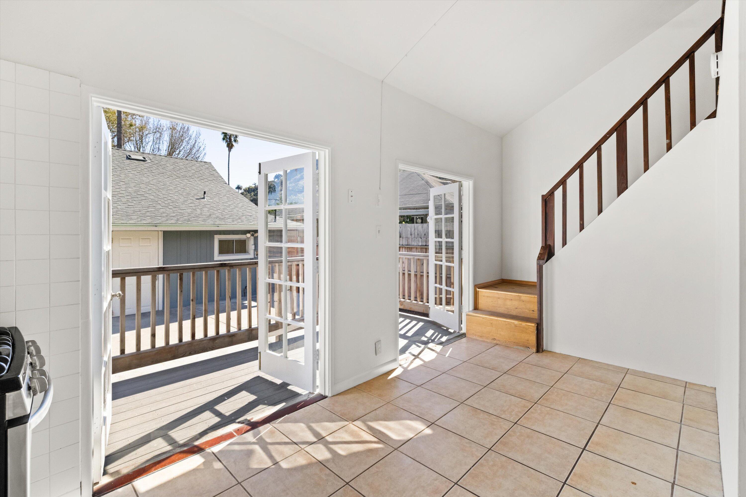 Santa Barbara, California 93101, United States, 2 Bedrooms Bedrooms, ,2 BathroomsBathrooms,Residential,Pending,76754