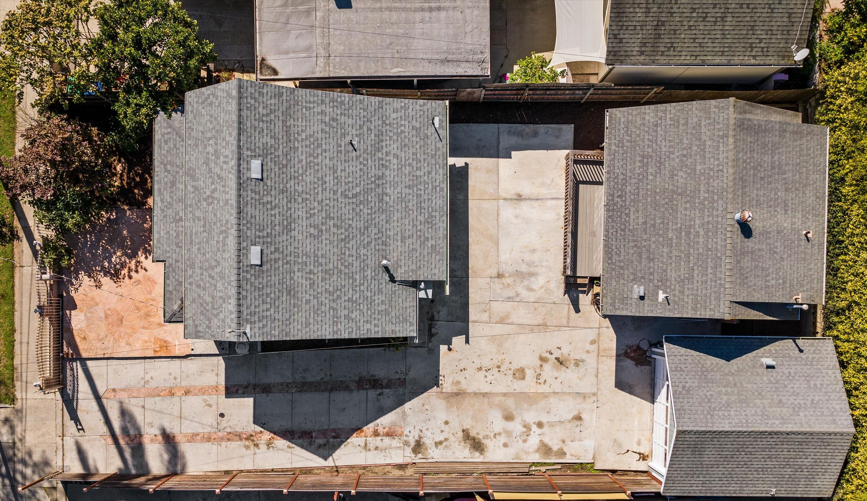 Santa Barbara, California 93101, United States, 2 Bedrooms Bedrooms, ,2 BathroomsBathrooms,Residential,Pending,76754