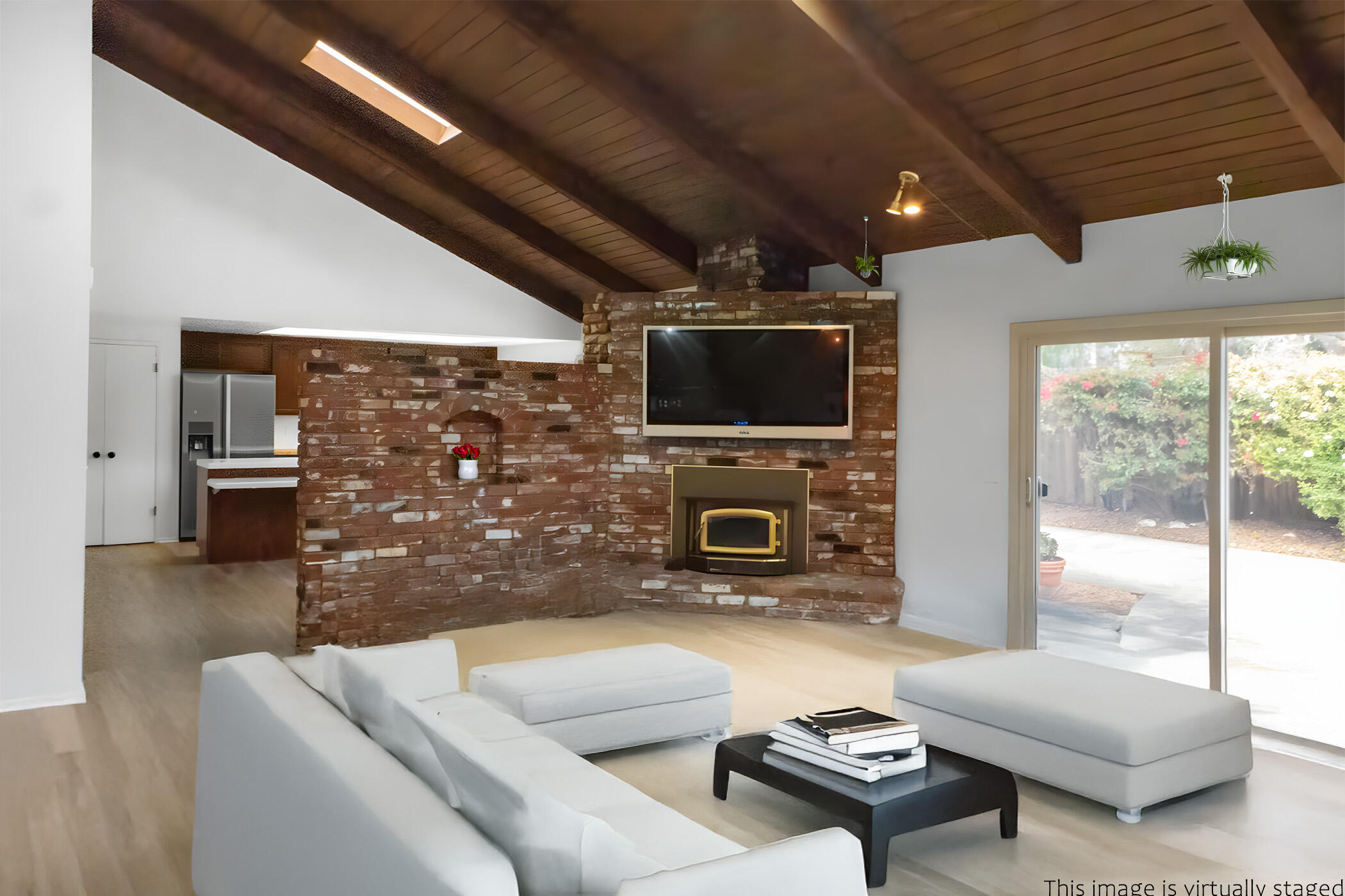 Santa Barbara, California 93111, United States, 3 Bedrooms Bedrooms, ,2 BathroomsBathrooms,Residential,Pending,8986