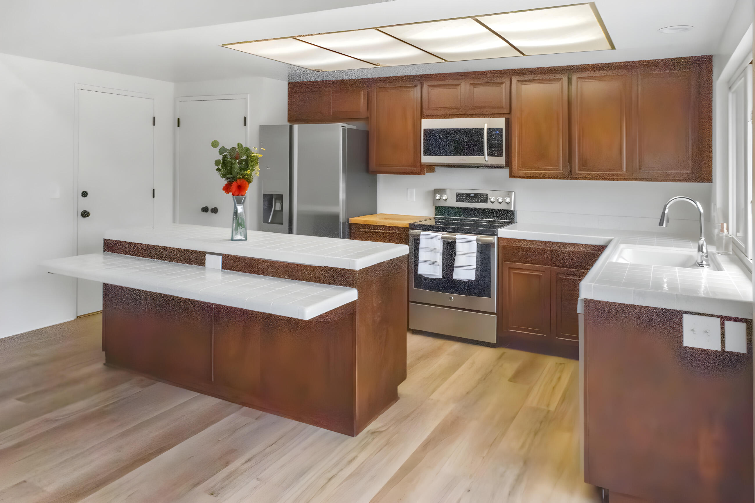 Santa Barbara, California 93111, United States, 3 Bedrooms Bedrooms, ,2 BathroomsBathrooms,Residential,Pending,8986