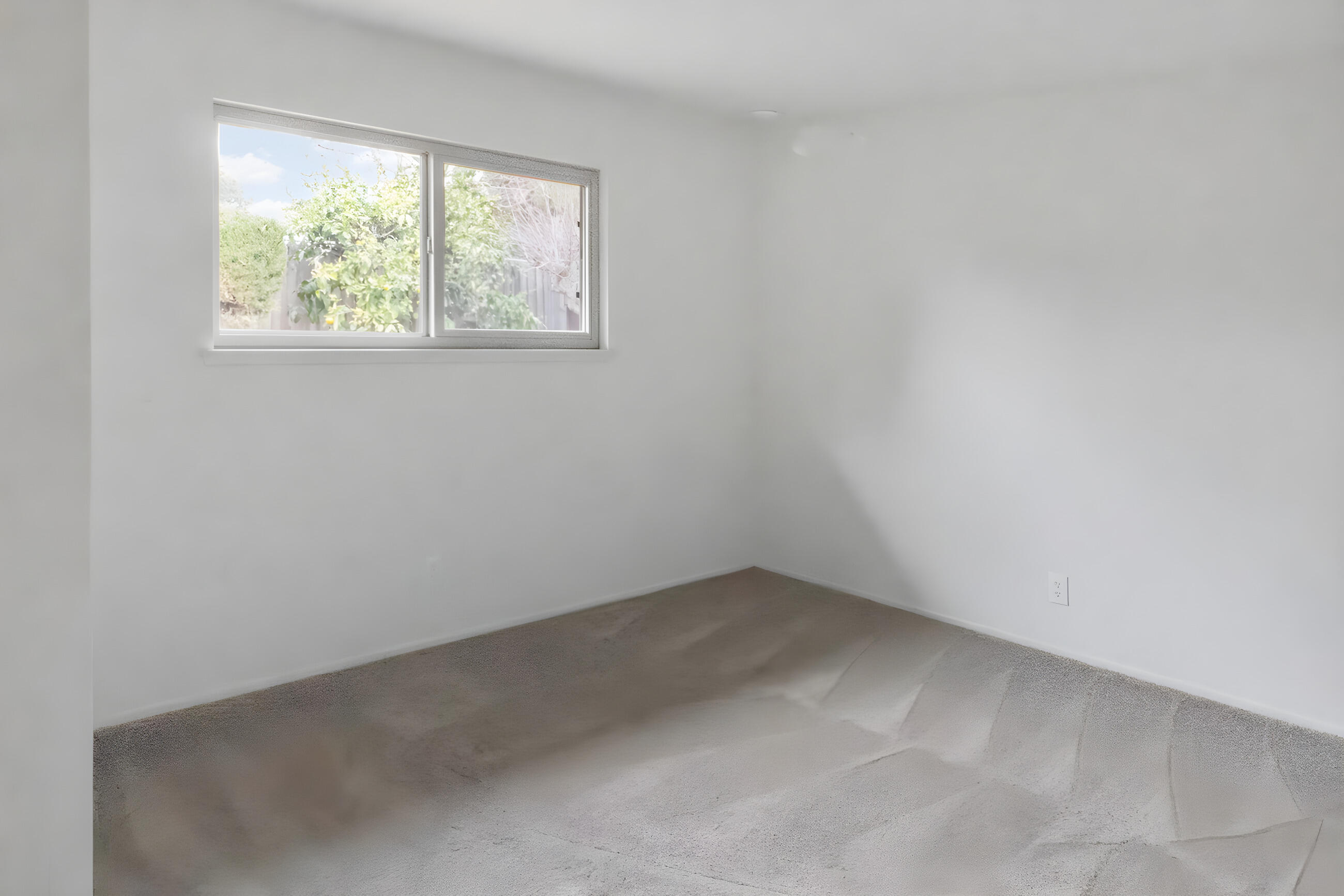 Santa Barbara, California 93111, United States, 3 Bedrooms Bedrooms, ,2 BathroomsBathrooms,Residential,Pending,8986