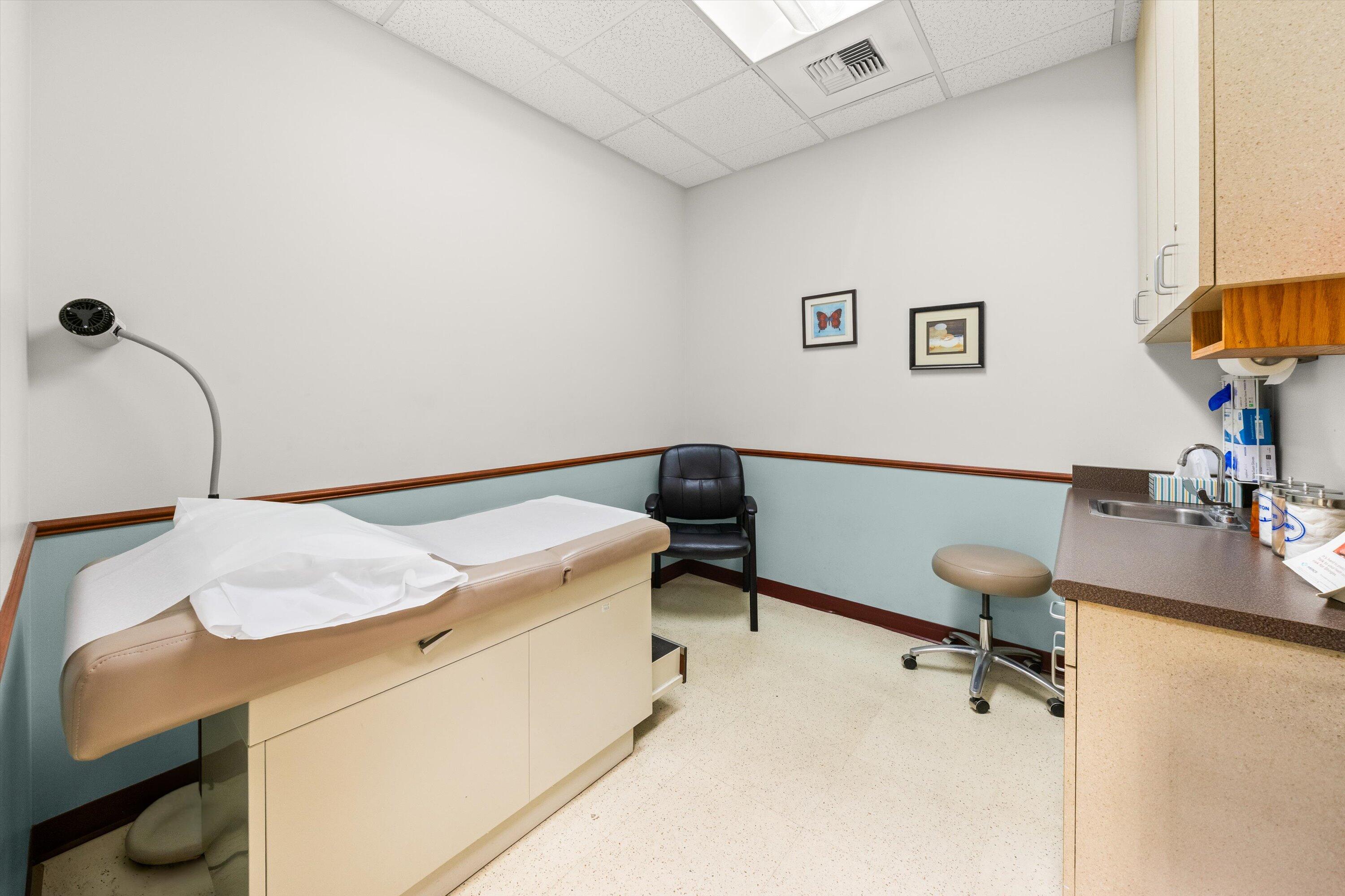 Out Of Area, California 91355, United States, ,Commercial,Active,180310