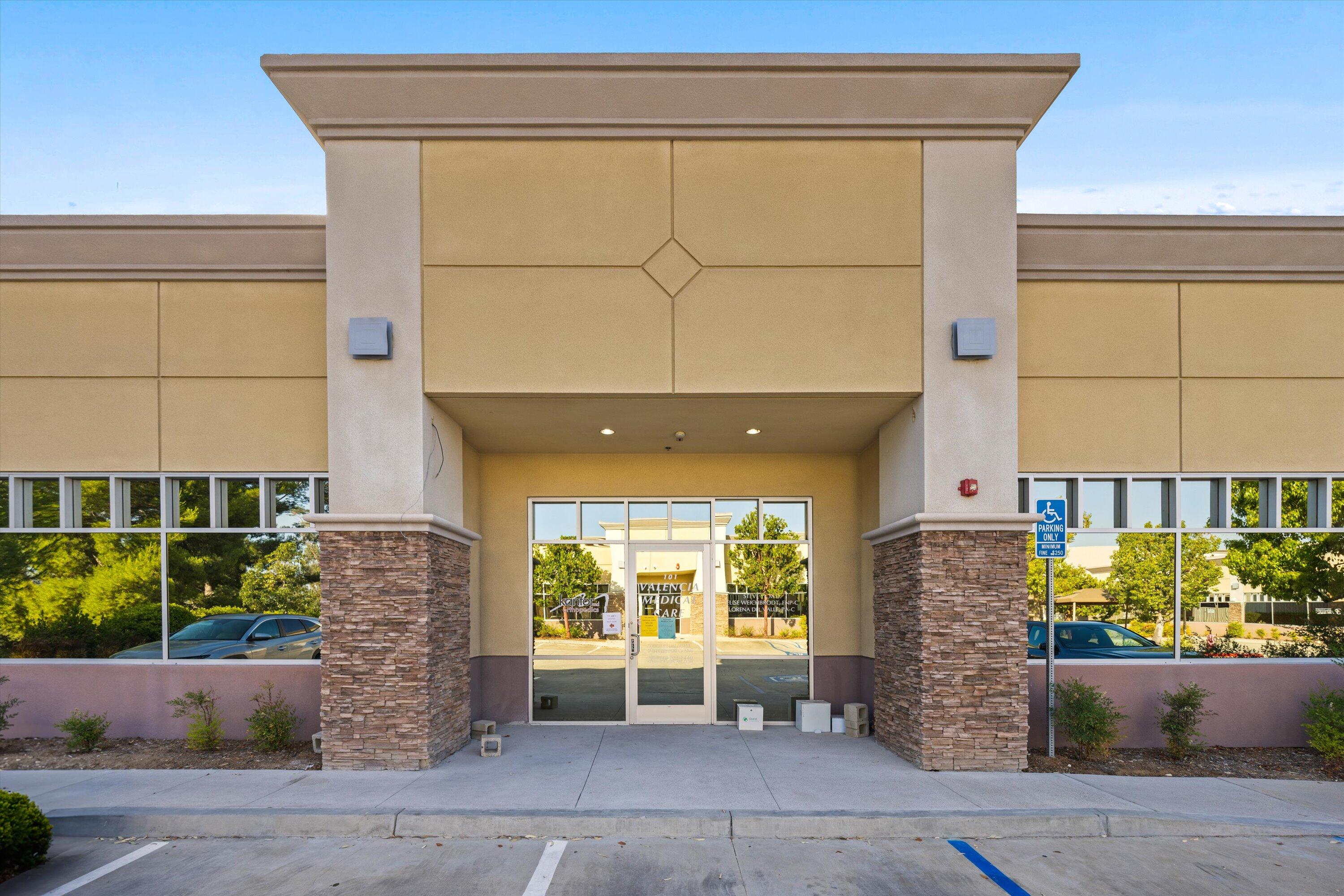 Out Of Area, California 91355, United States, ,Commercial,Active,180310