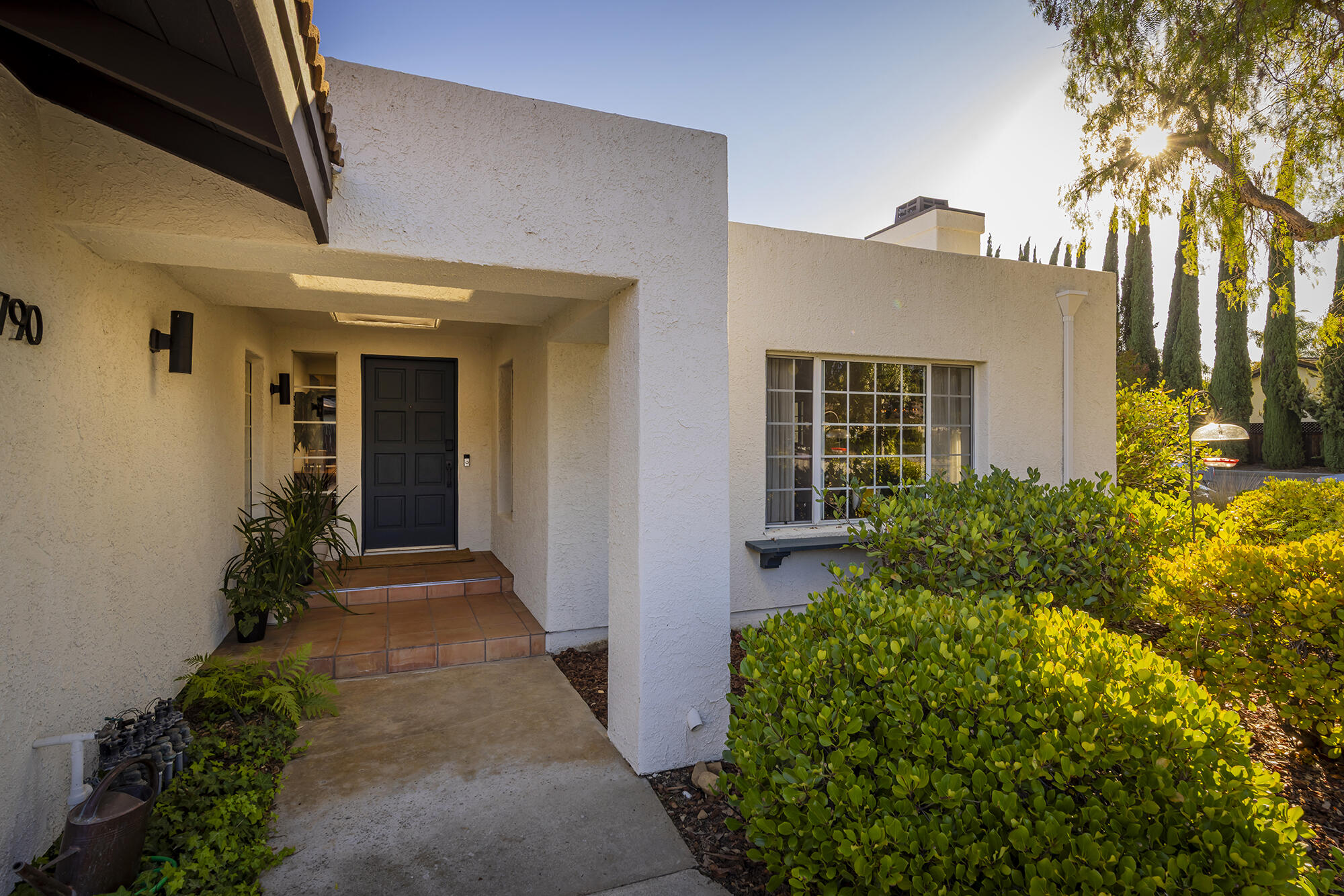 Ojai, California 93023, United States, 3 Bedrooms Bedrooms, ,2 BathroomsBathrooms,Residential,Active,230199