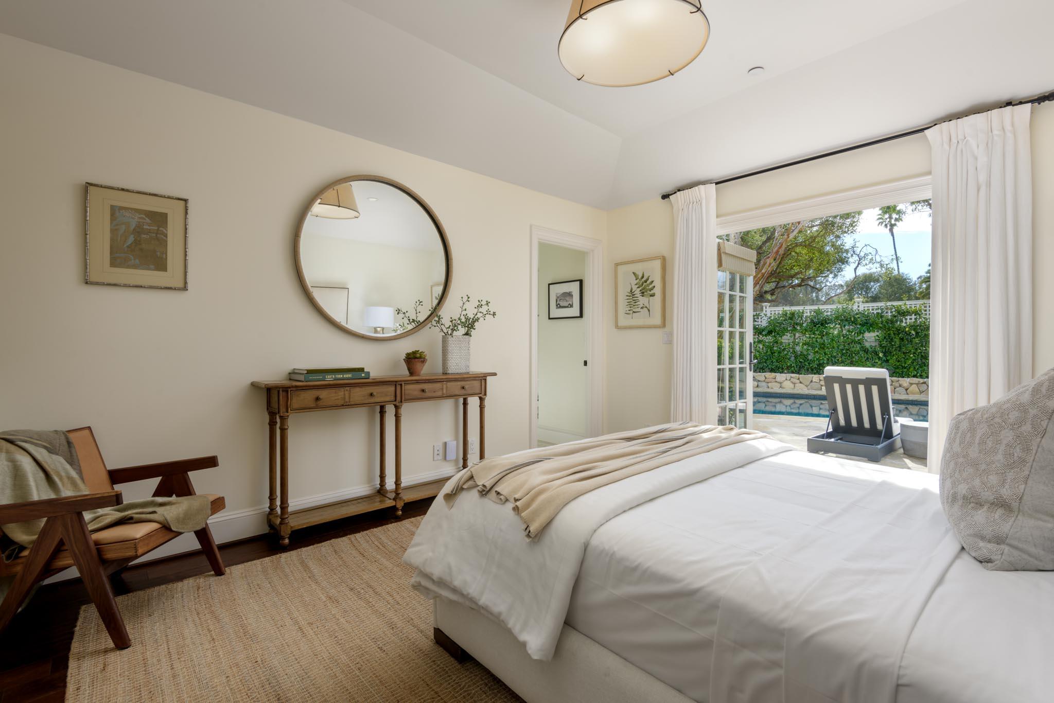 Santa Barbara, California 93108, United States, 4 Bedrooms Bedrooms, ,5 BathroomsBathrooms,Residential,Active,238867