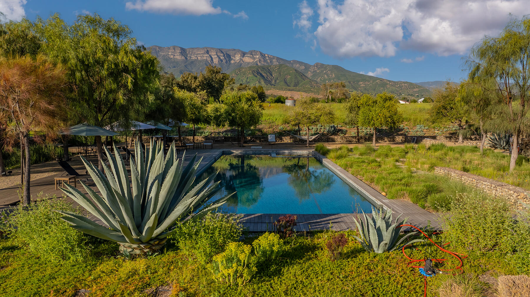 Ojai, California 93023, United States, 5 Bedrooms Bedrooms, ,6 BathroomsBathrooms,Residential,Active,201467