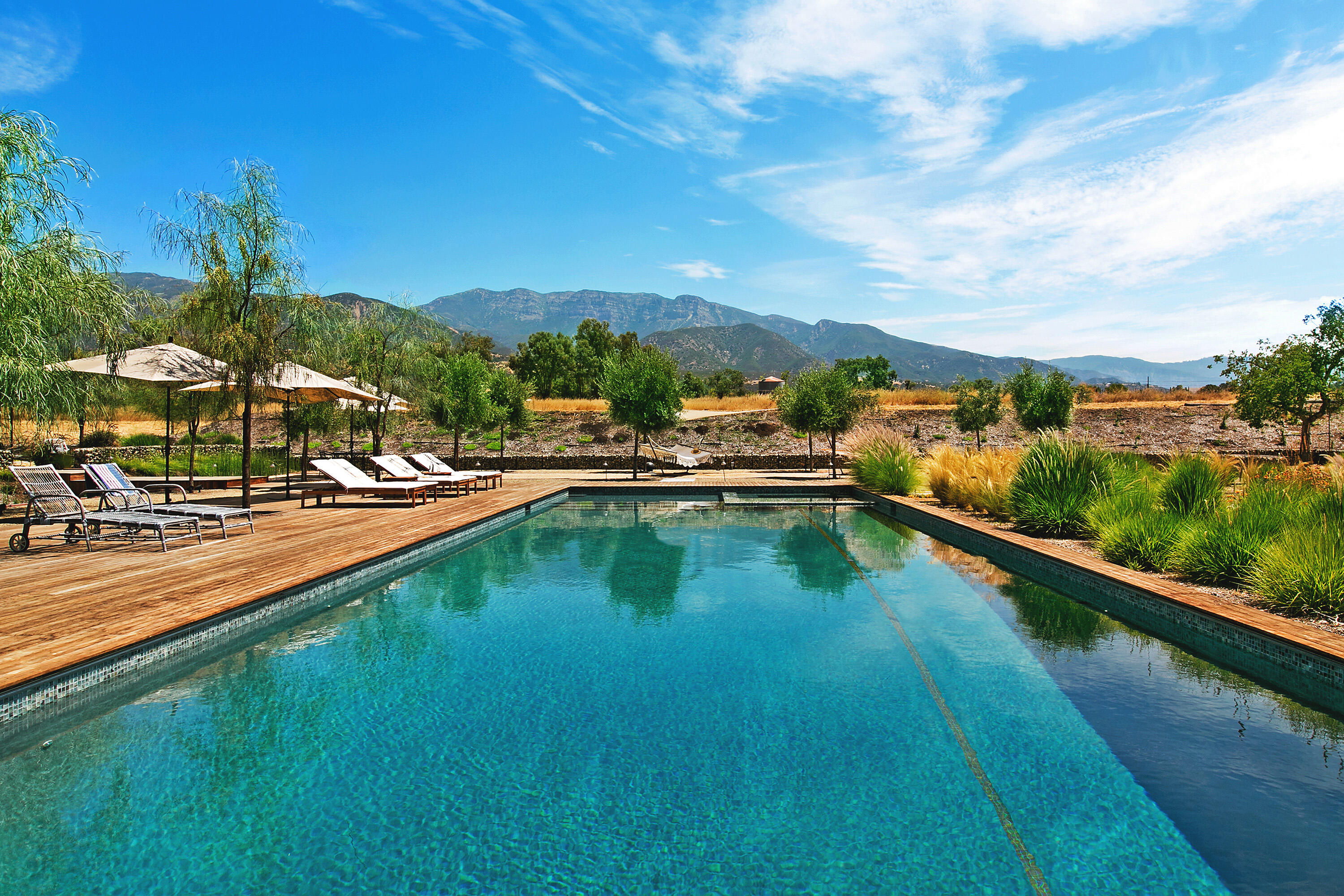 Ojai, California 93023, United States, 5 Bedrooms Bedrooms, ,6 BathroomsBathrooms,Residential,Active,201467