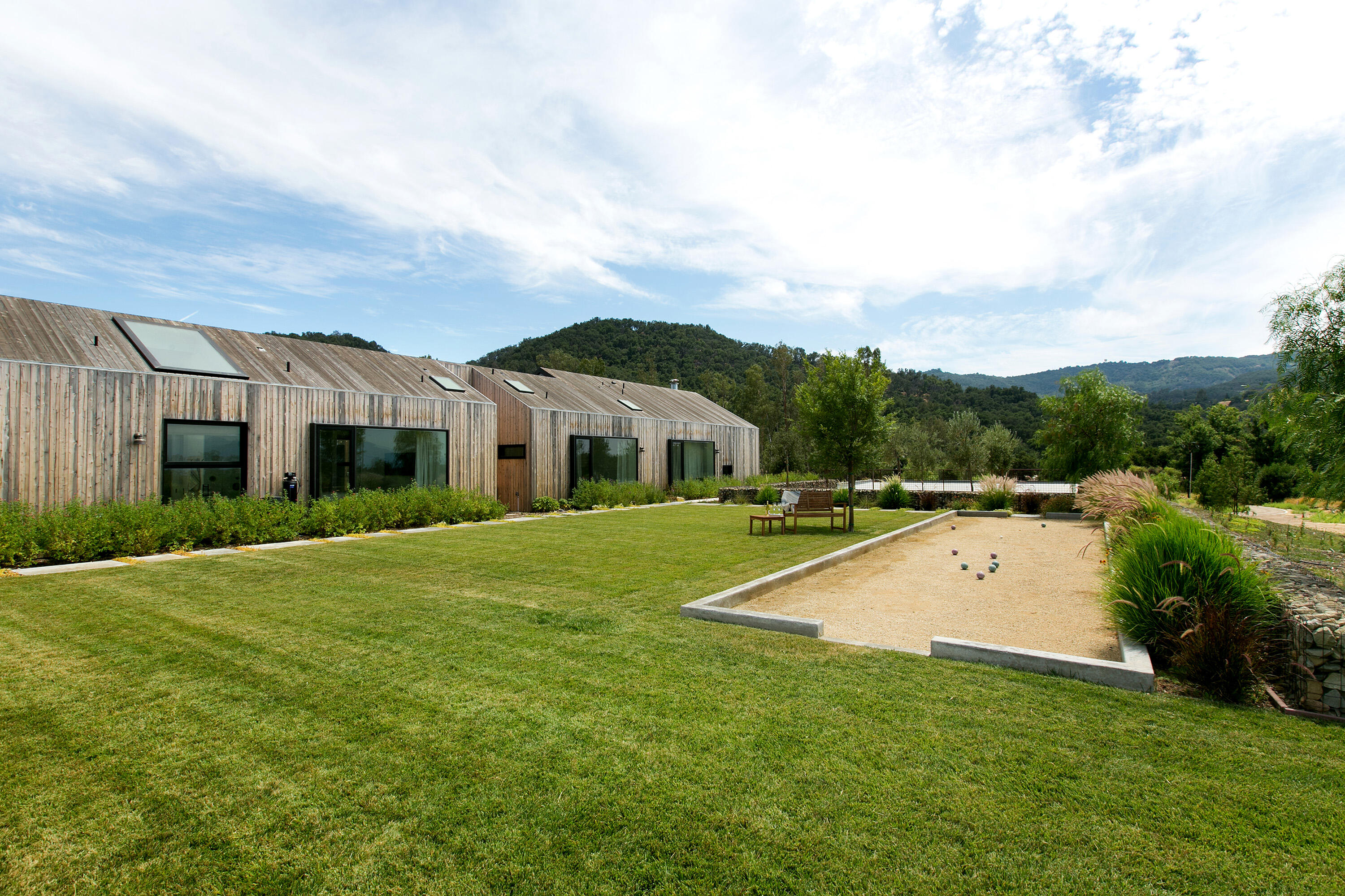 Ojai, California 93023, United States, 5 Bedrooms Bedrooms, ,6 BathroomsBathrooms,Residential,Active,201467