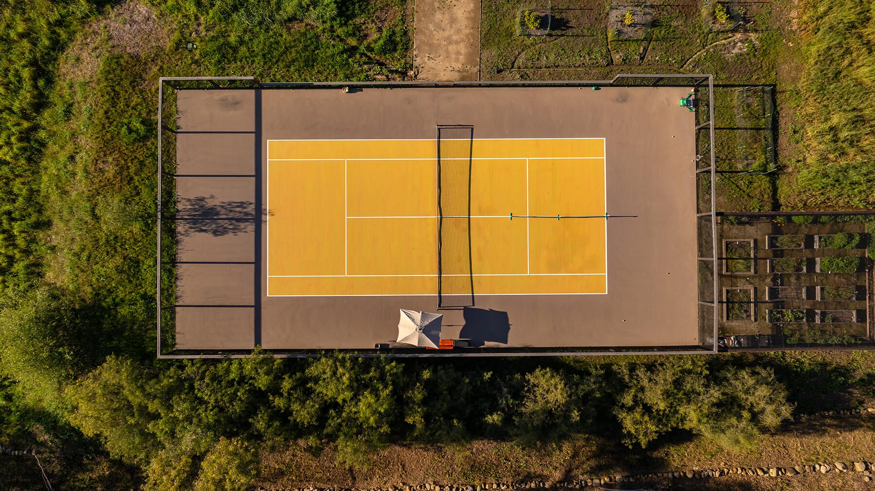 Ojai, California 93023, United States, 5 Bedrooms Bedrooms, ,6 BathroomsBathrooms,Residential,Active,201467