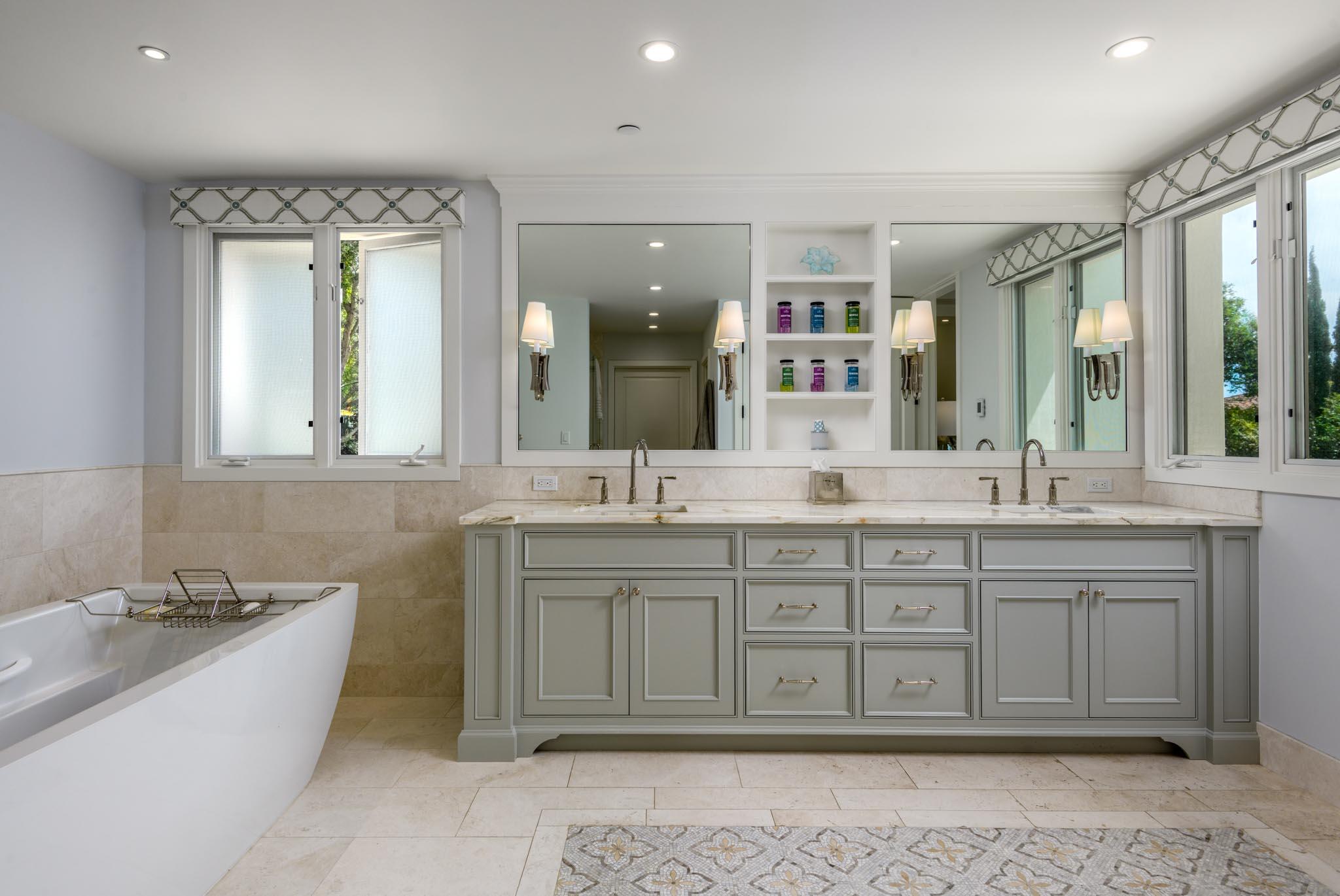 Montecito, California 93108, United States, 5 Bedrooms Bedrooms, ,7 BathroomsBathrooms,Residential,Active,109947