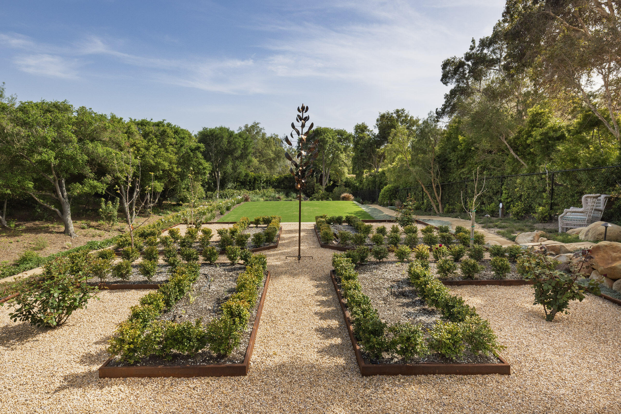 Montecito, California 93108, United States, 5 Bedrooms Bedrooms, ,7 BathroomsBathrooms,Residential,Active,109947