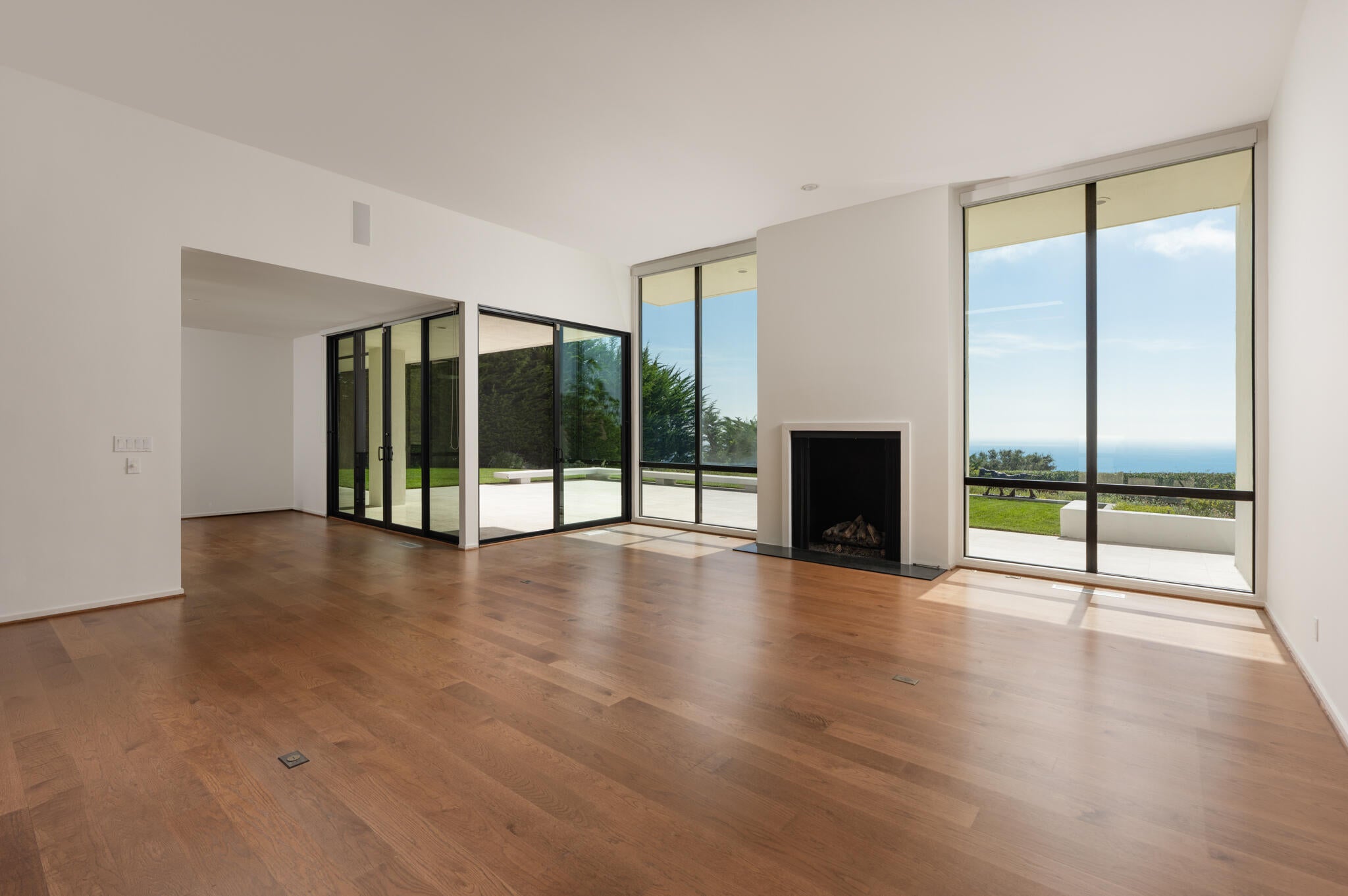 346 Woodley Road