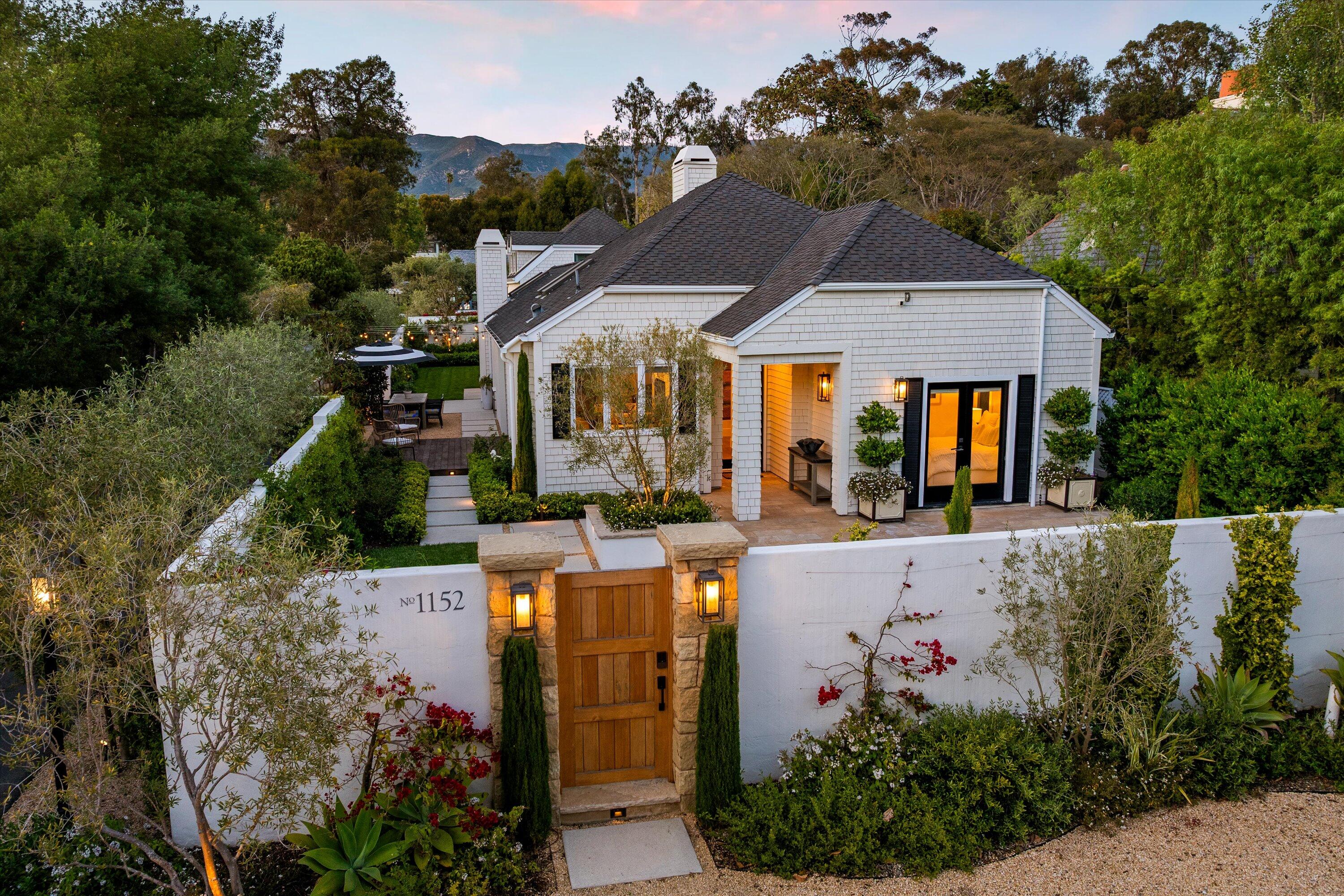 Santa Barbara, California 93108, United States, 4 Bedrooms Bedrooms, ,4 BathroomsBathrooms,Residential,Active,118095