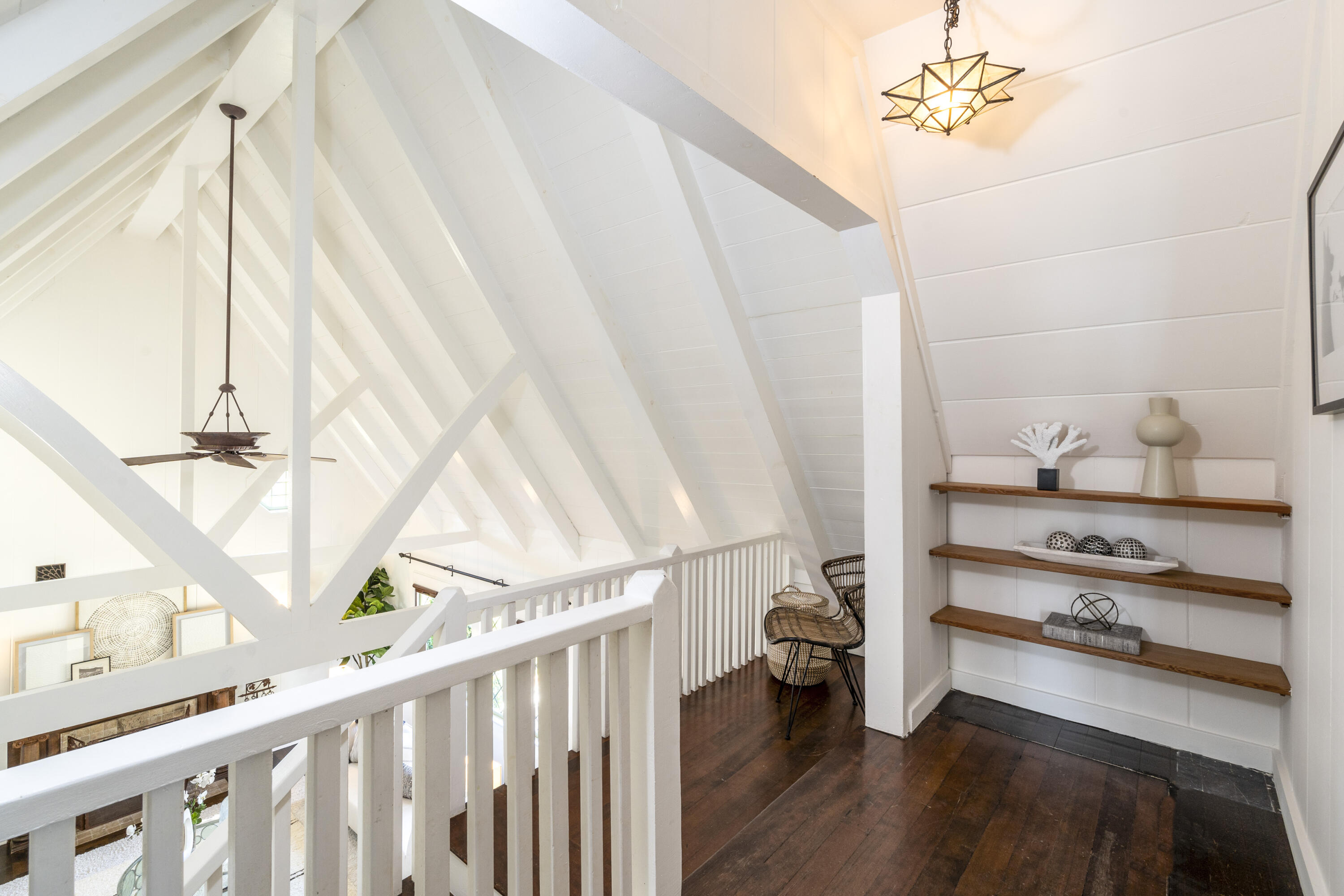 Santa Barbara, California 93105, United States, 3 Bedrooms Bedrooms, ,3 BathroomsBathrooms,Residential,Active,96228