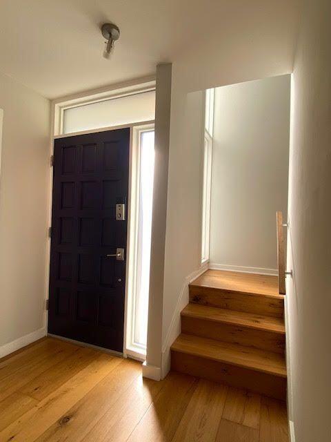 Santa Barbara, California 93109, United States, 2 Bedrooms Bedrooms, ,1 BathroomBathrooms,Residential,Active,253646