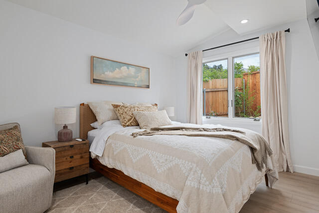 Santa Barbara, California 93105, United States, 1 Bedroom Bedrooms, ,1 BathroomBathrooms,Residential,Active,255137