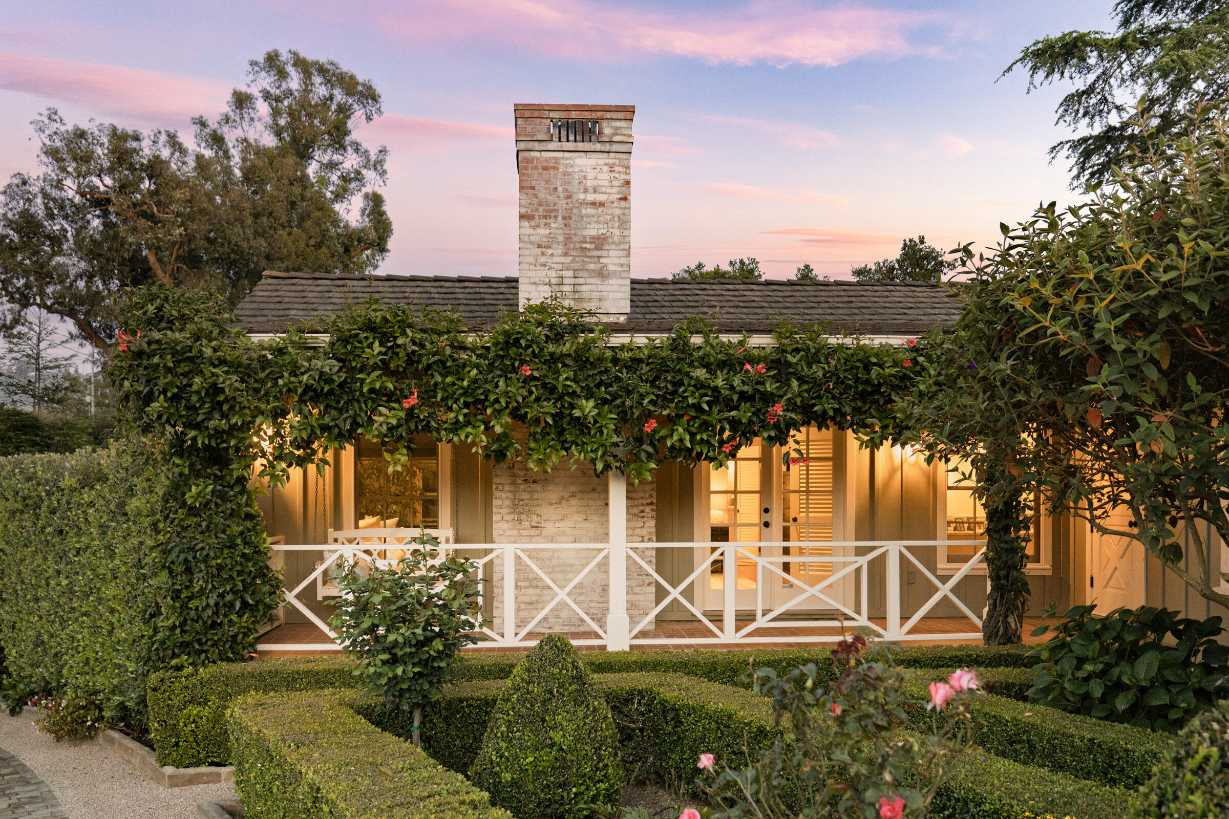 Santa Barbara, California 93108, United States, 5 Bedrooms Bedrooms, ,5 BathroomsBathrooms,Residential,Active,129224