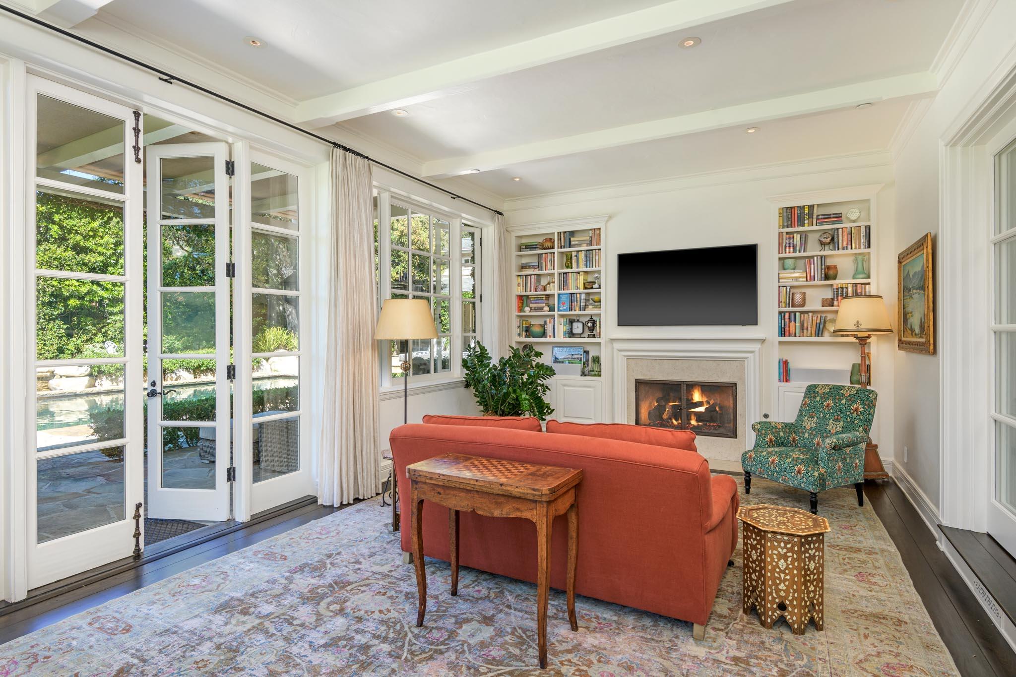 Santa Barbara, California 93108, United States, 6 Bedrooms Bedrooms, ,7 BathroomsBathrooms,Residential,Active,91159