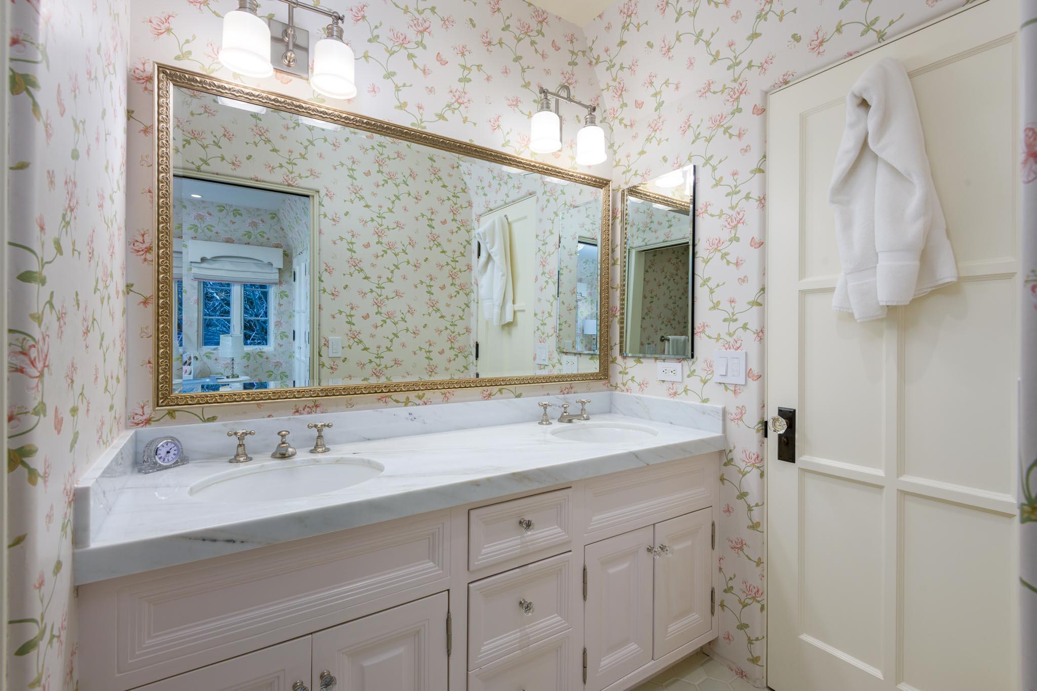 Santa Barbara, California 93108, United States, 6 Bedrooms Bedrooms, ,7 BathroomsBathrooms,Residential,Active,91159