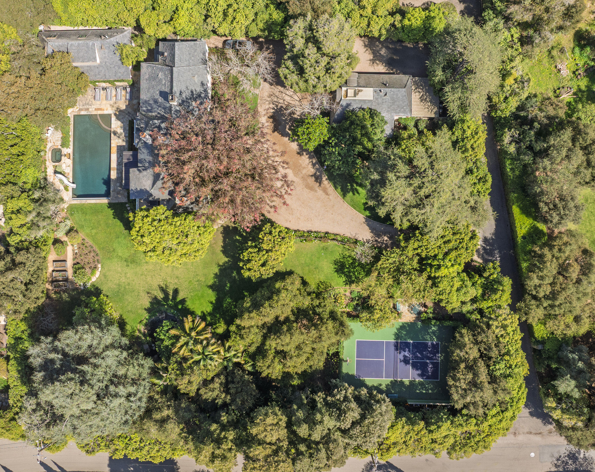 Santa Barbara, California 93108, United States, 6 Bedrooms Bedrooms, ,7 BathroomsBathrooms,Residential,Active,91159