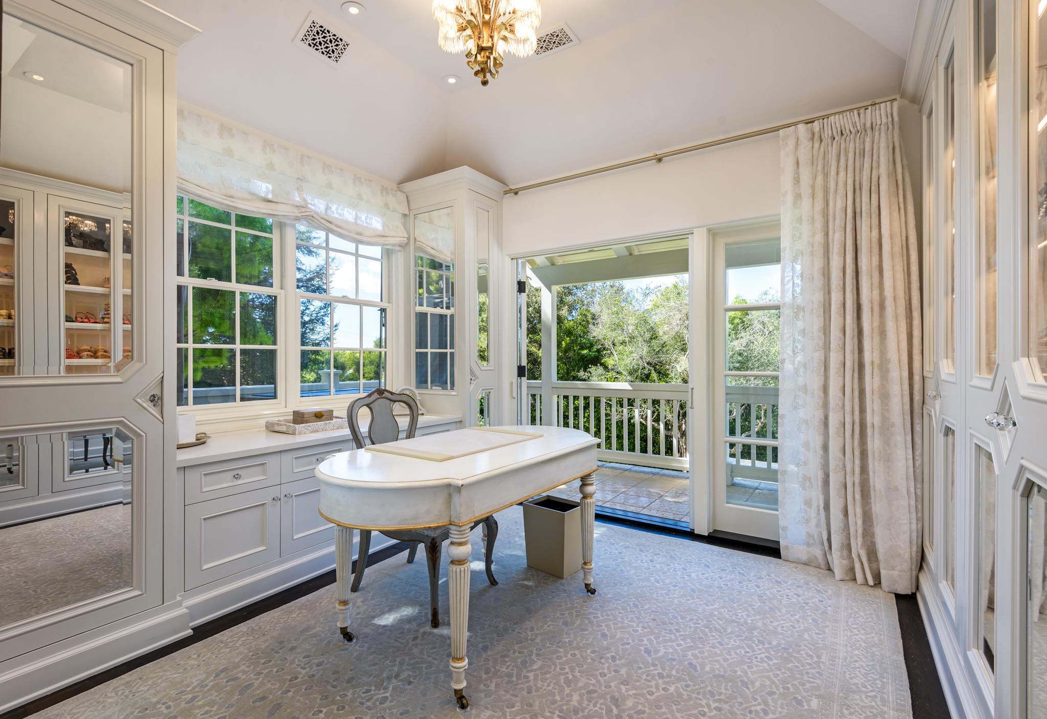 Santa Barbara, California 93108, United States, 6 Bedrooms Bedrooms, ,7 BathroomsBathrooms,Residential,Active,91159